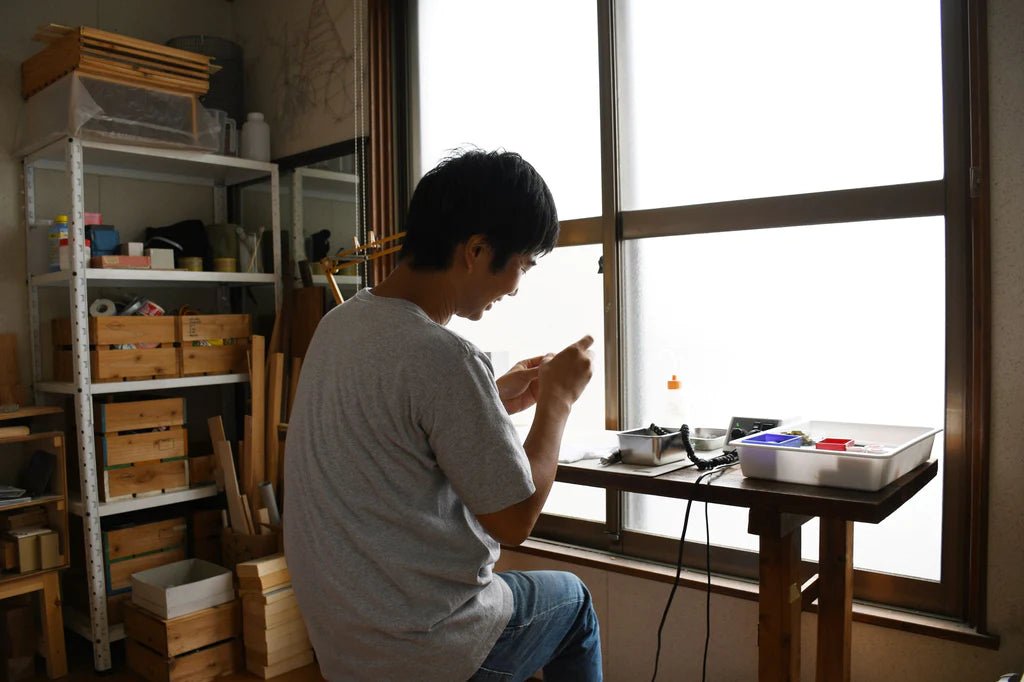 Tortoise Travels: Studio Check-In with Artist, Mitsuru Koga (Japanese Language Version) - tortoise general store