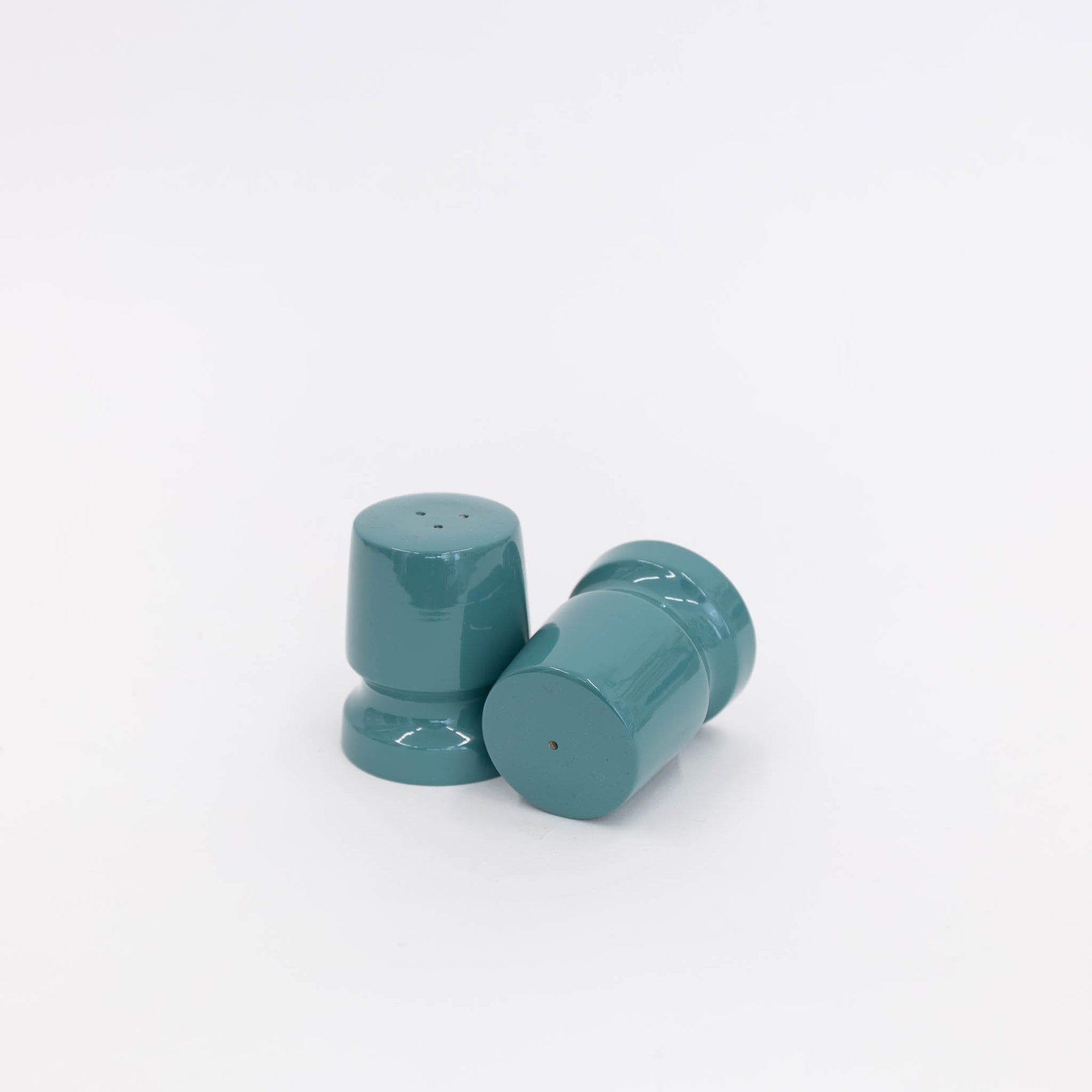 102 60's, Salt and Pepper Shaker - Turquoise | Tortoise General Store