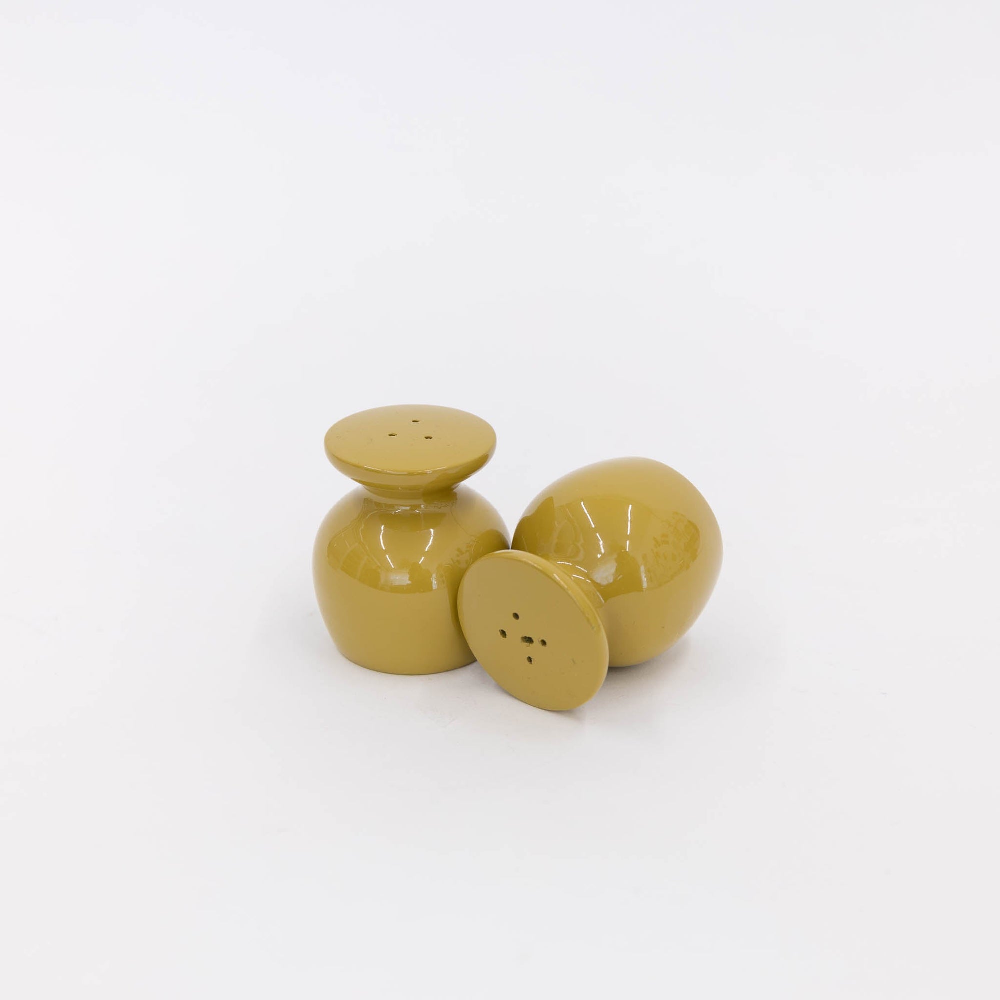 104 60's, Salt and Pepper Shaker - Mustard 2 | Tortoise General Store