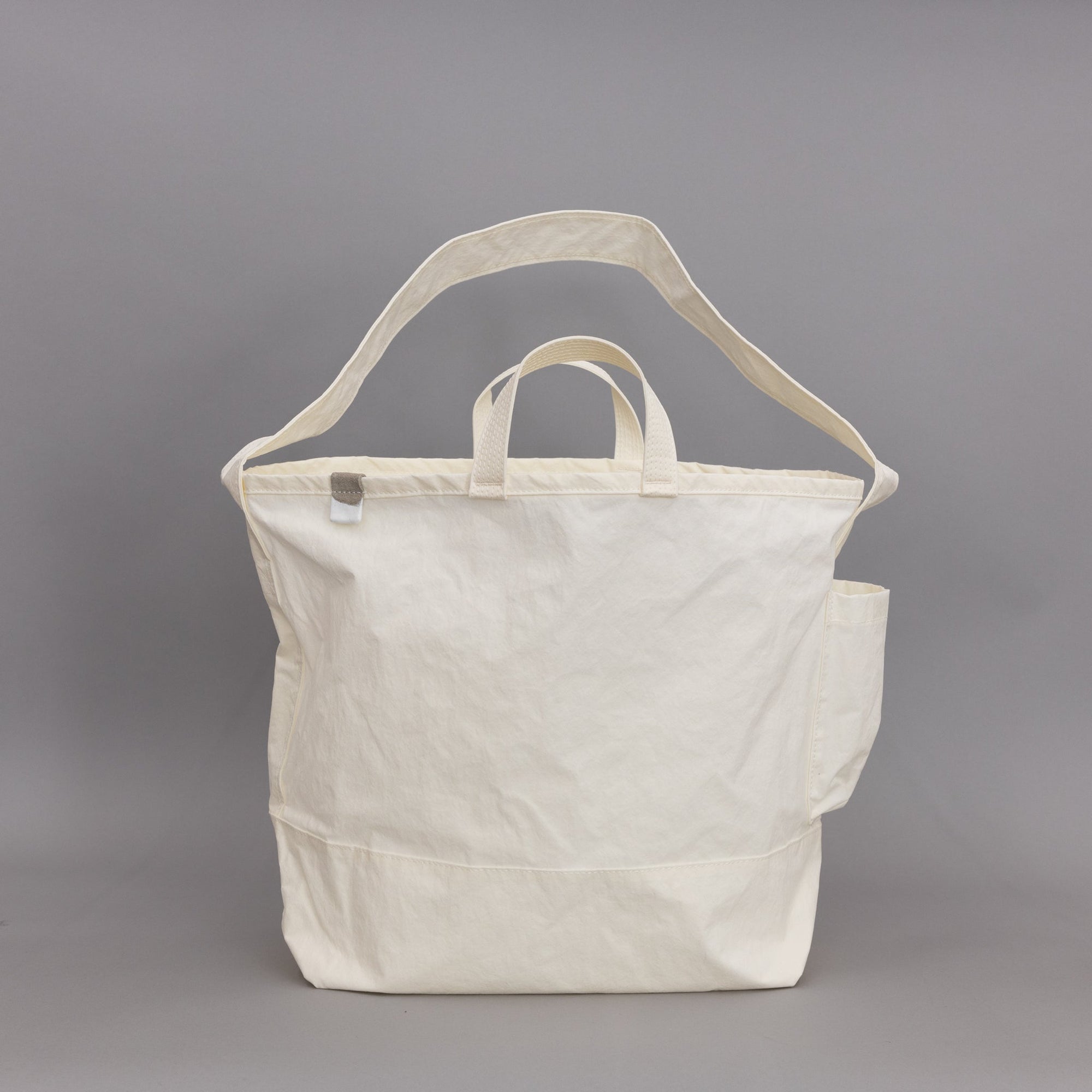 ANUNFOLD Side Pocket Tote Bag - White | Tortoise General Store