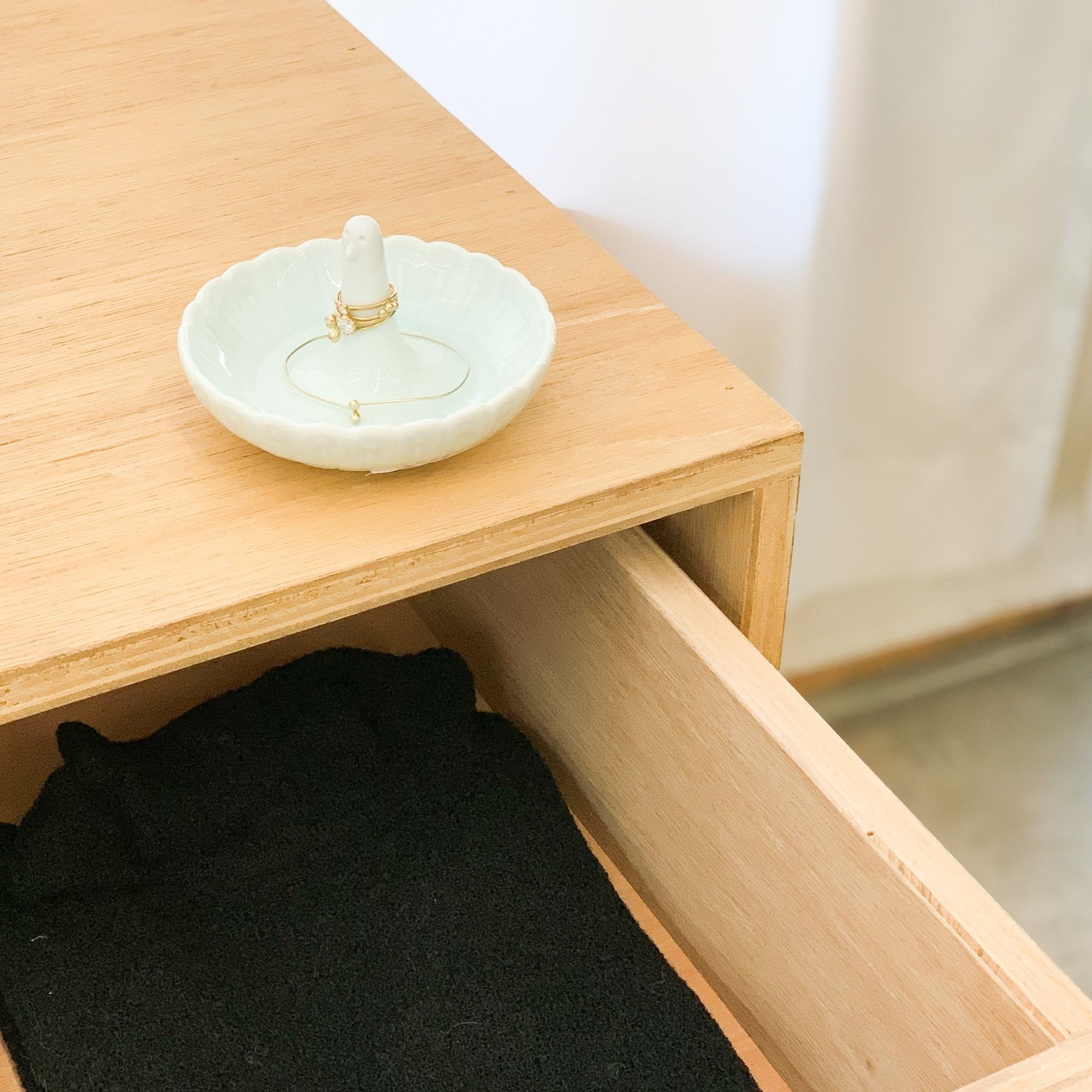 Bird Shaped Ring Holder by Masahiro Mori - tortoise general store