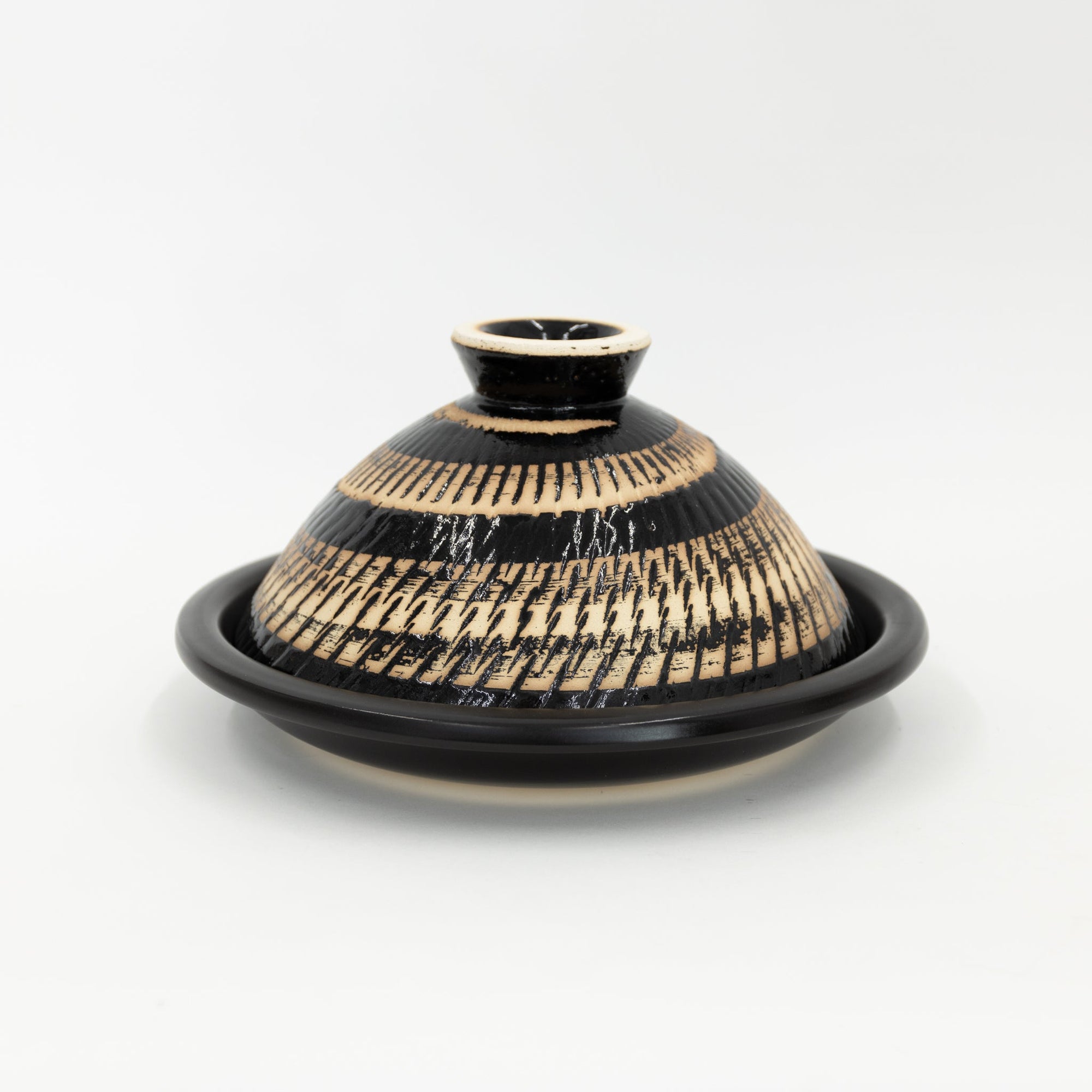 Fukkura-san (Tagine-style Donabe) | Tortoise General Store