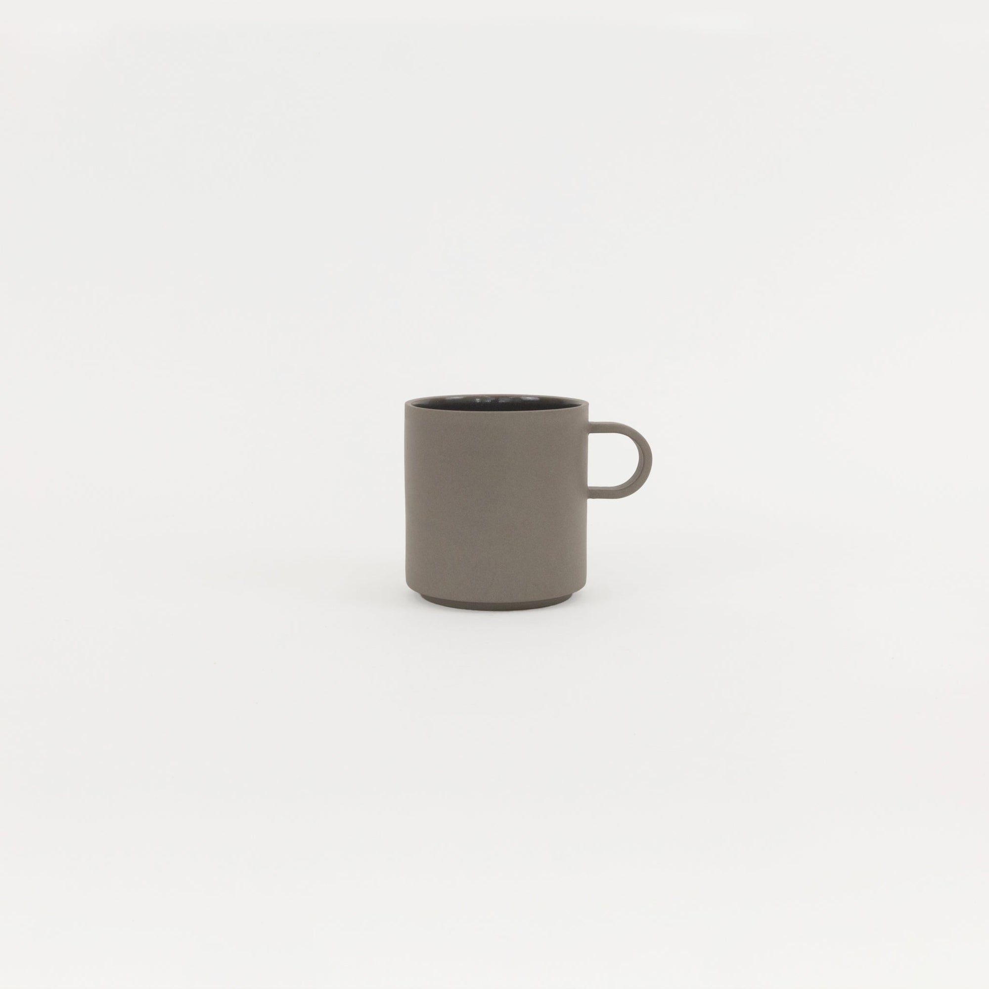 HDG120 - Mug Dark Gray Medium ø 3.3/8&quot; | Tortoise General Store