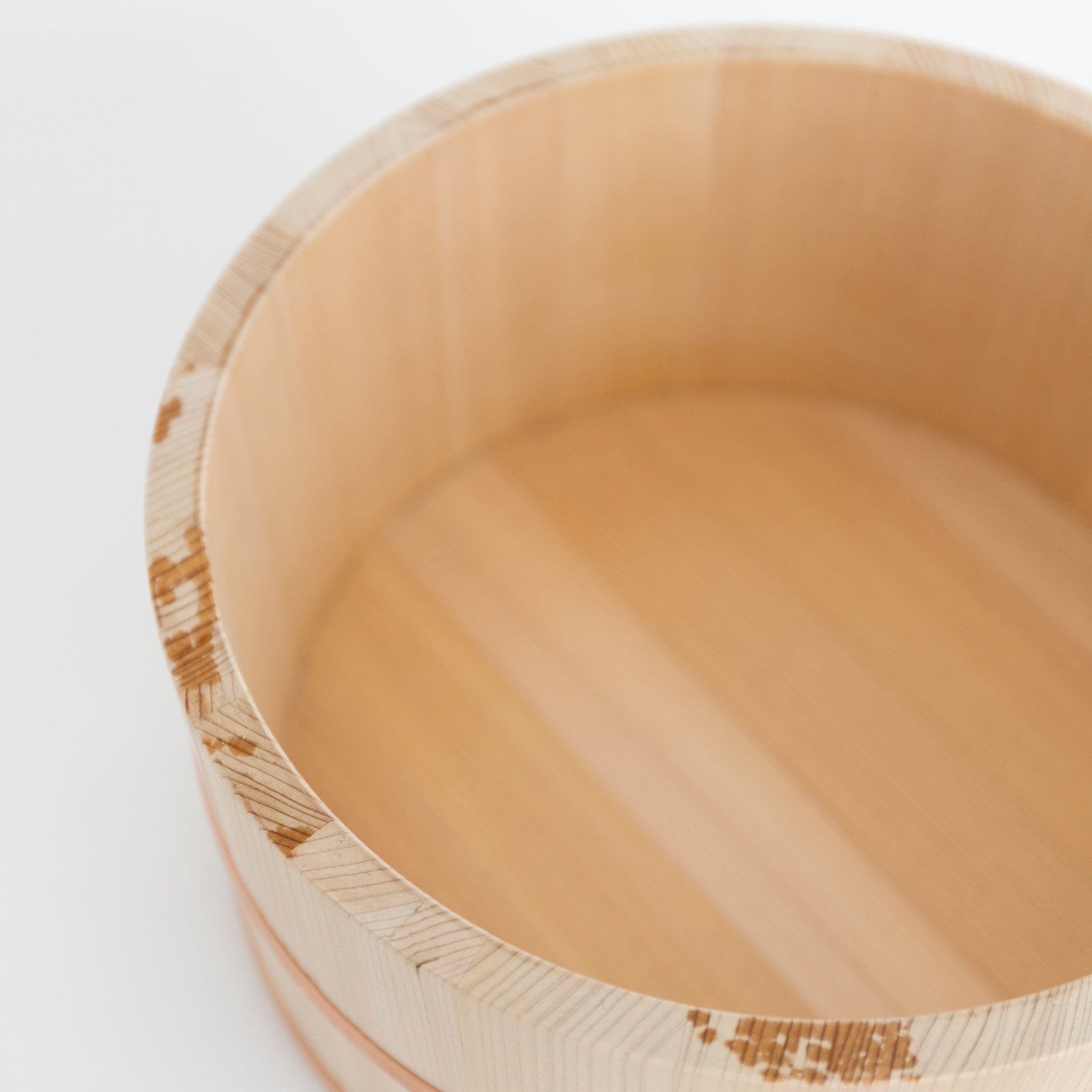 Natural Japanese Hinoki Wood Bath Bucket, 8.7 x 8.7 x 3.9 inch, Made in  Japan