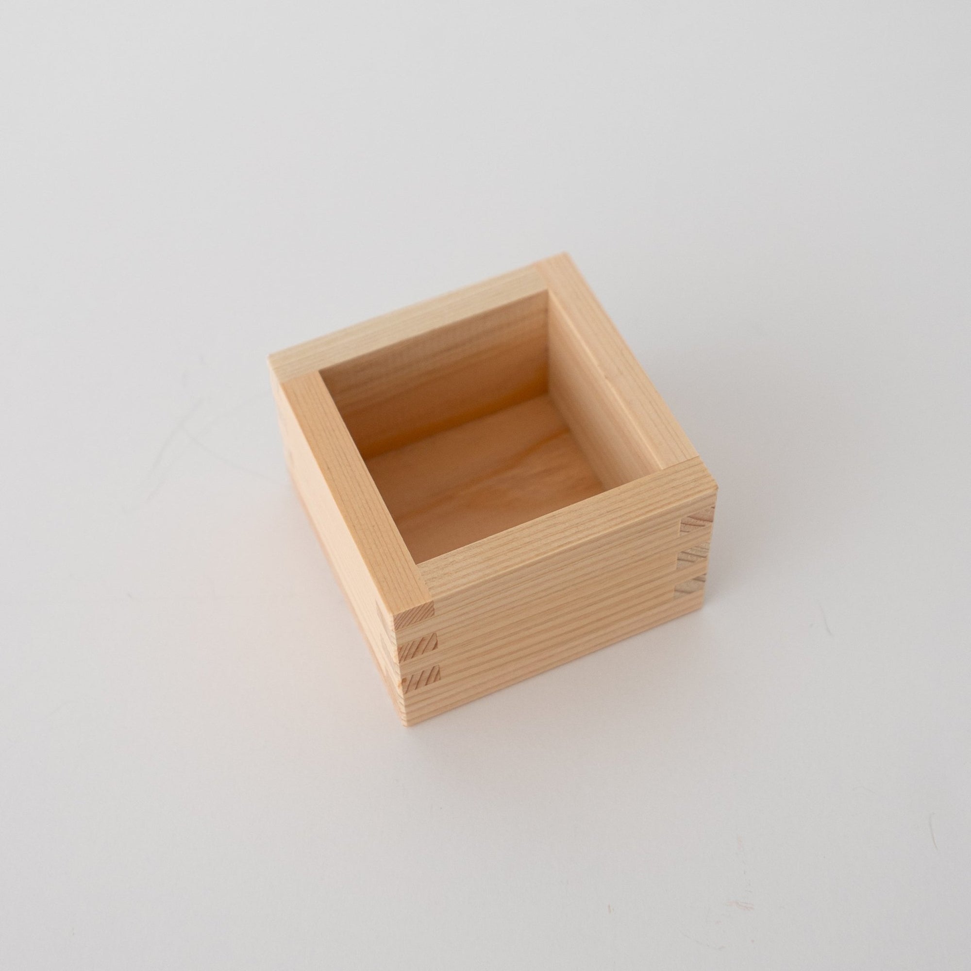 Hinoki Kimasu Sake Drinking Box | Tortoise General Store