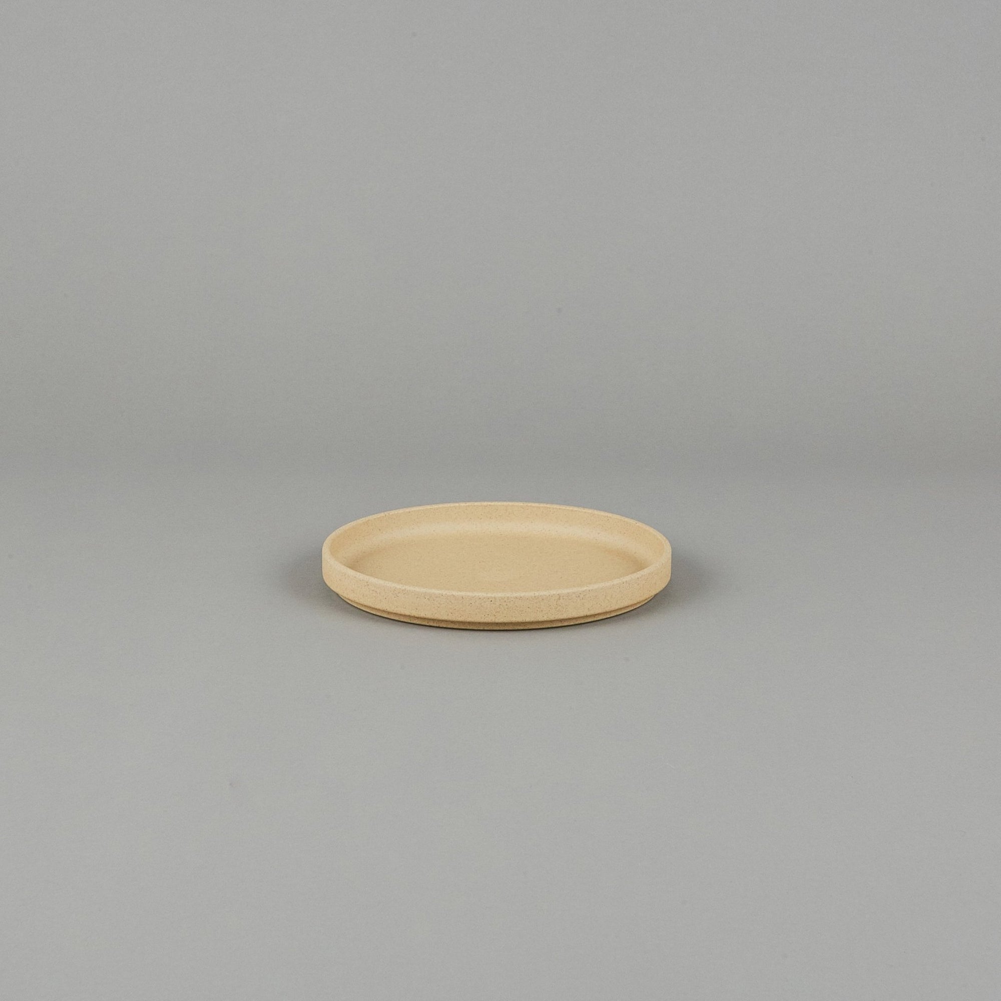 Hasami Porcelain - Plate / Lid Natural ø 7.3/8" | Tortoise General Store