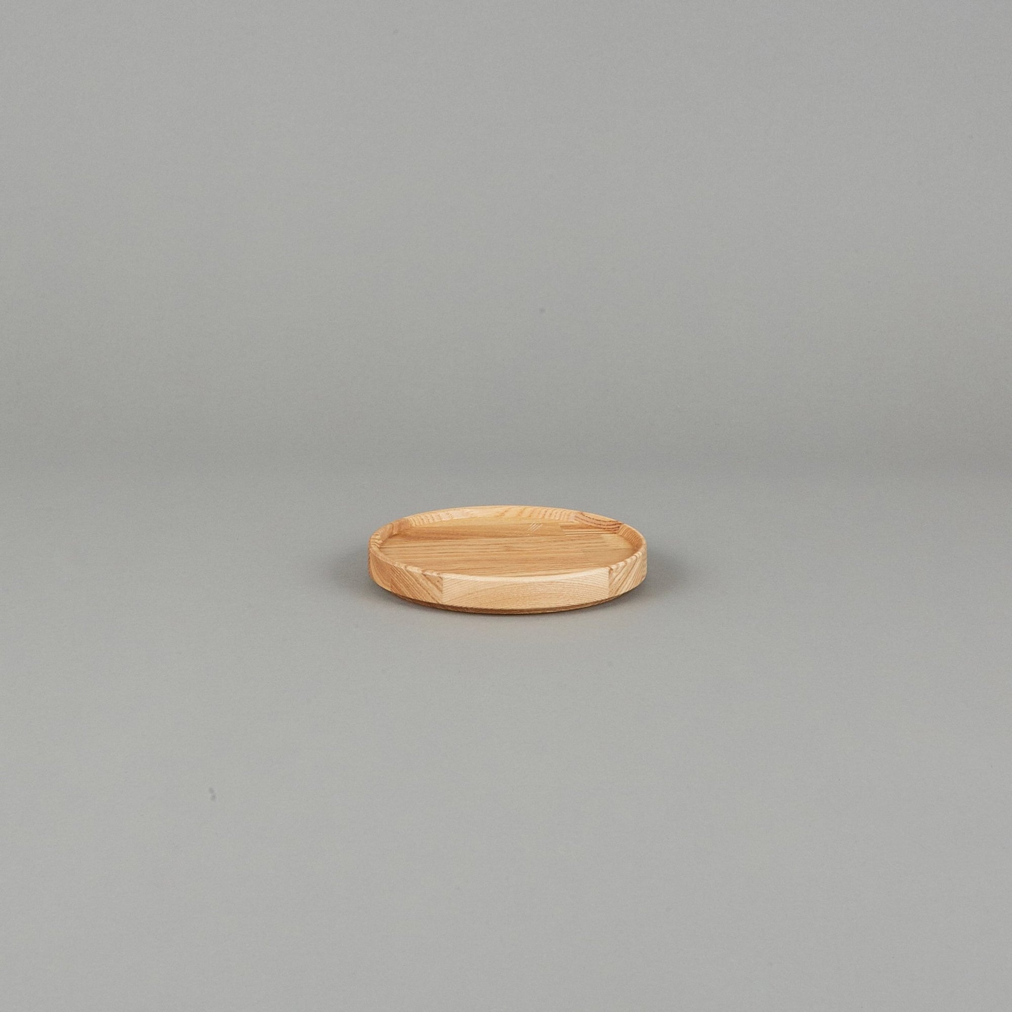 Hasami Porcelain - Tray / Lid Ash ø 5.5/8"  | Tortoise General Store