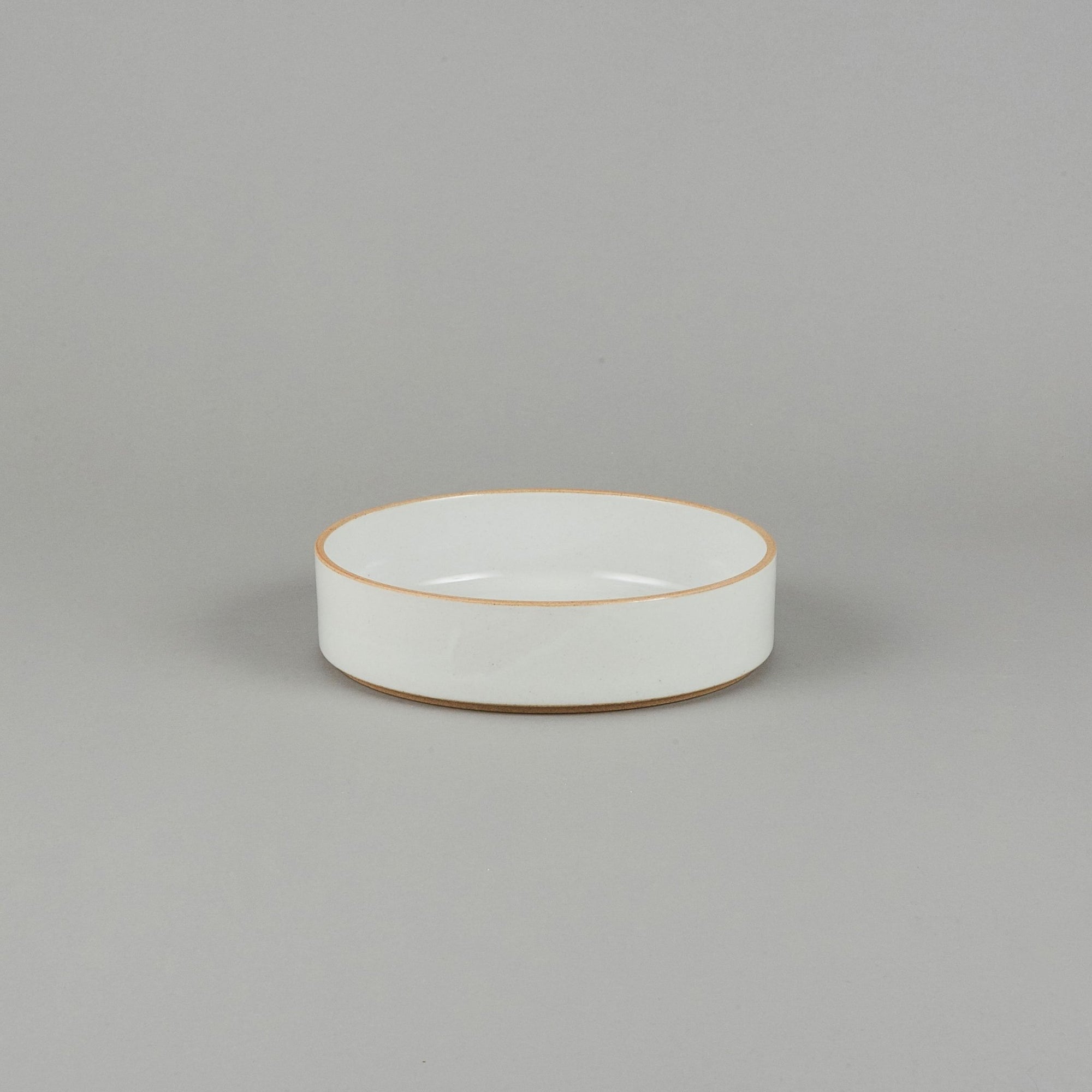 Hasami Porcelain - Bowl Gloss Gray ø 8.5/8&quot; | Tortoise General Store