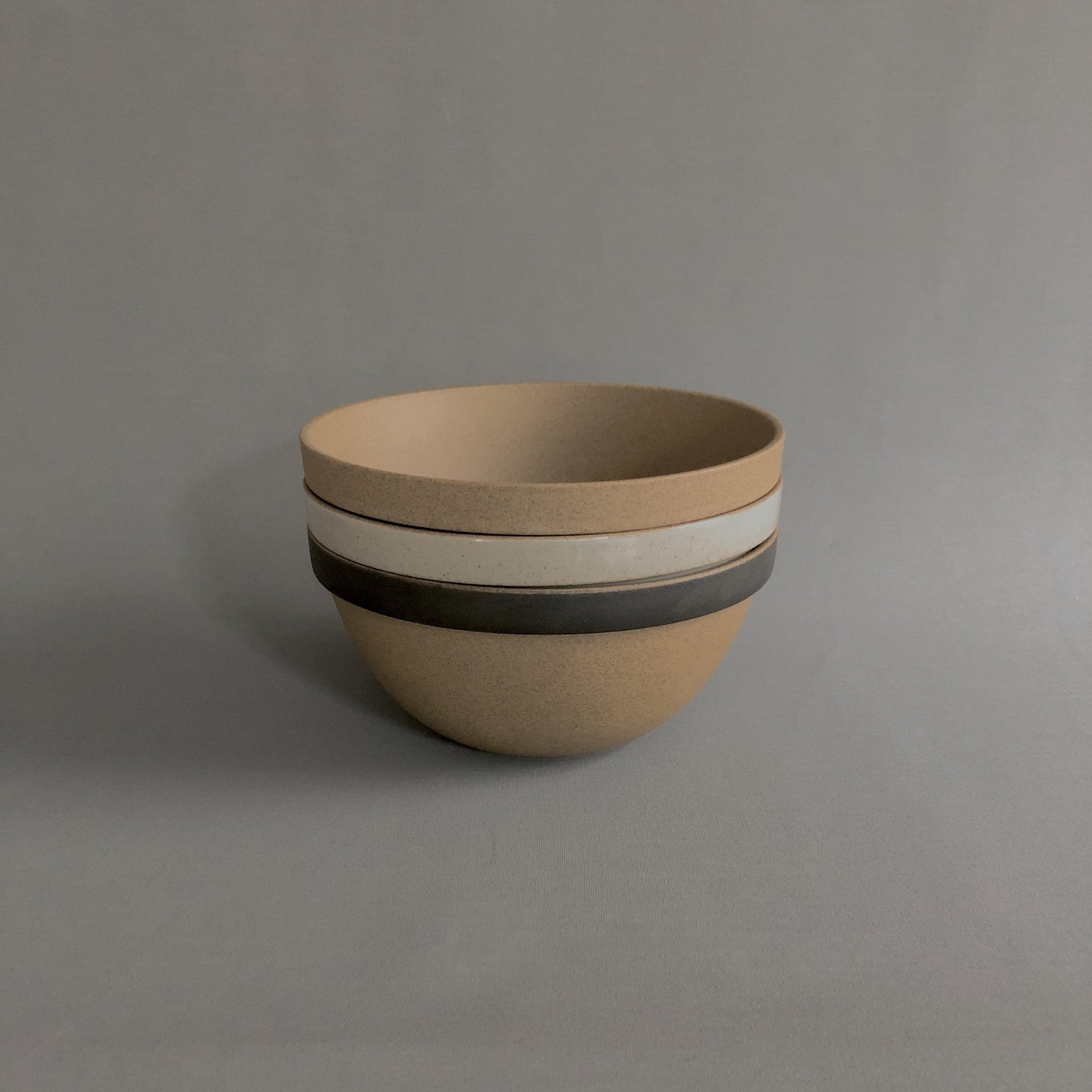 HPM047 Gloss Gray Deep Round Bowl - tortoise general store