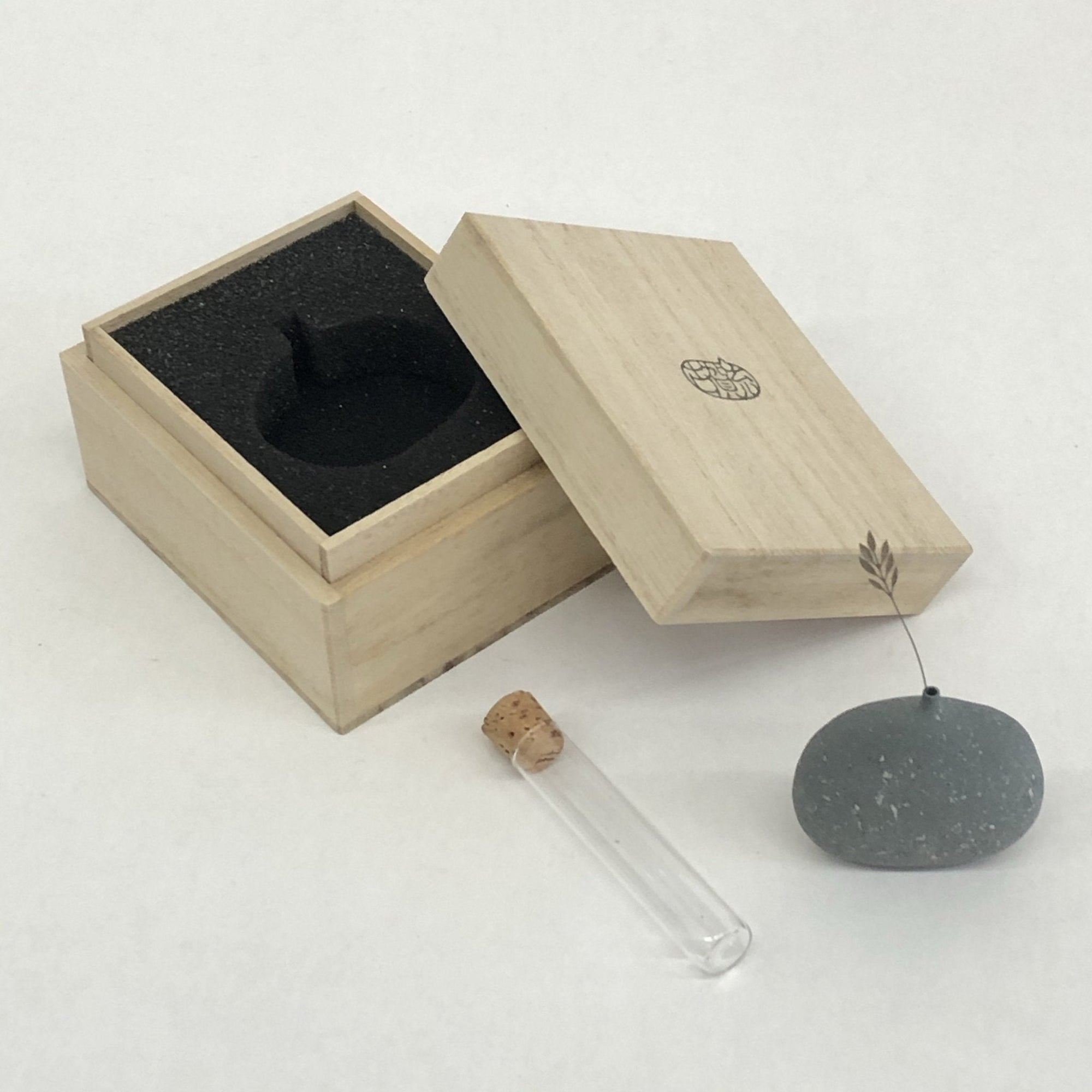 Sea Stones Vases by Mitsuru Koga | Tortoise General Store