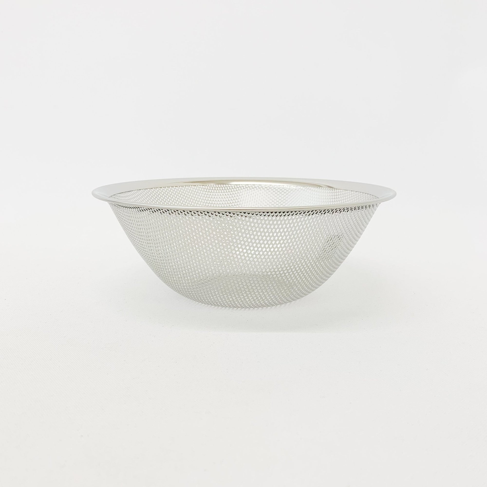 Sori Yanagi Strainers and Bowls - tortoise general store