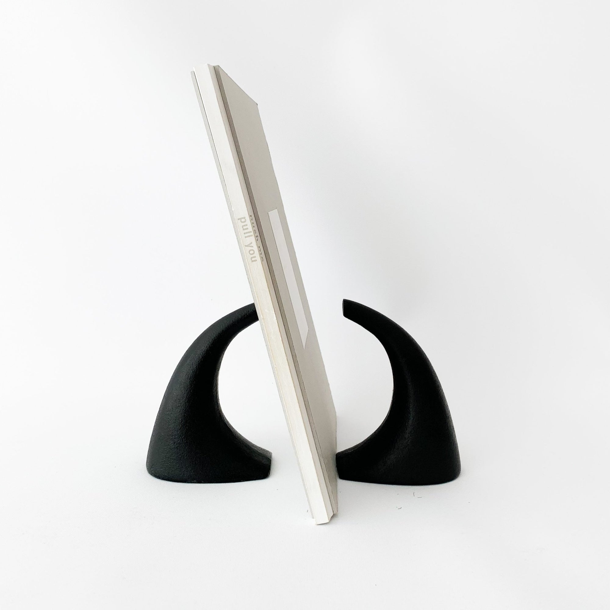 TS425 Tsuno Bookend - tortoise general store