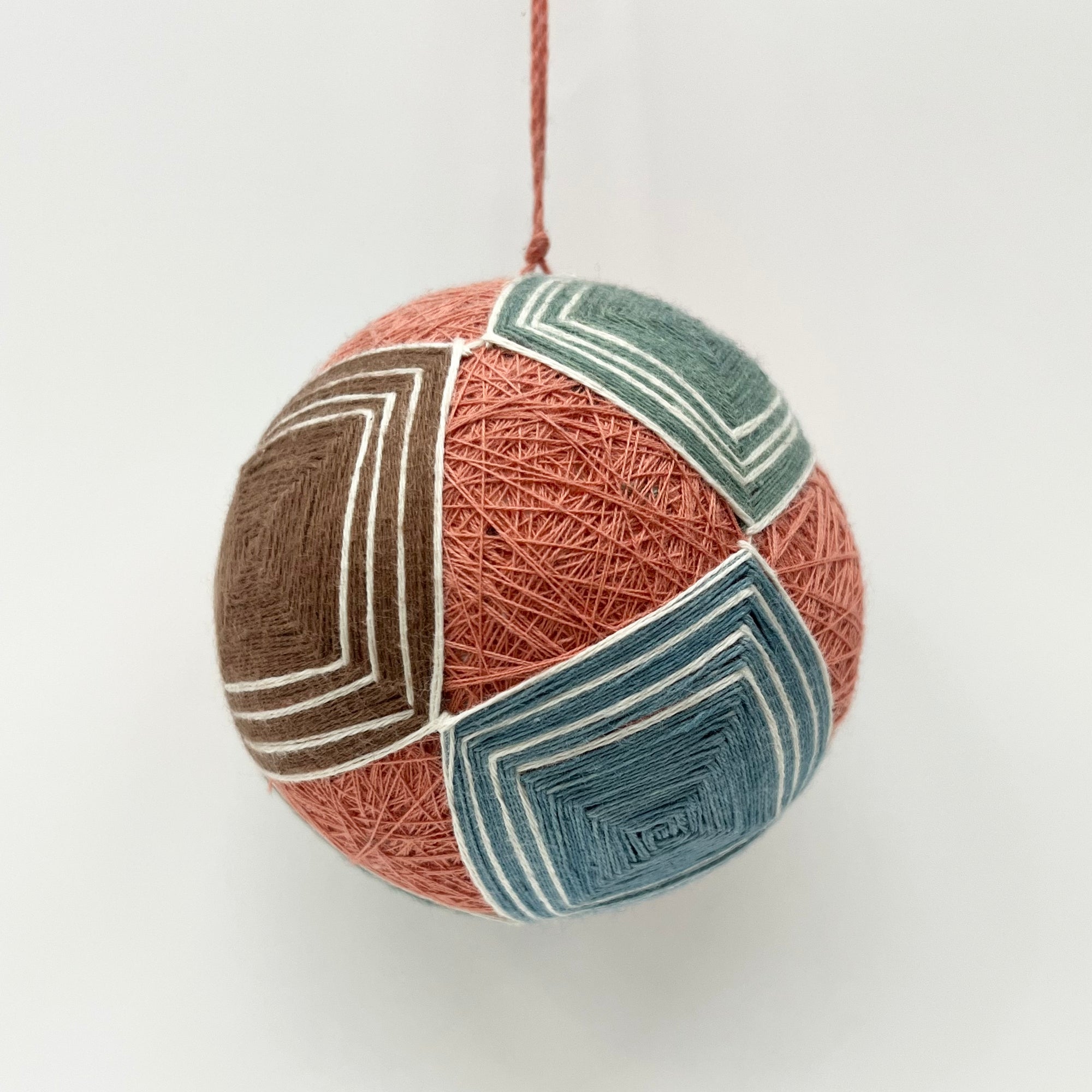 Mari Balls Small / Large