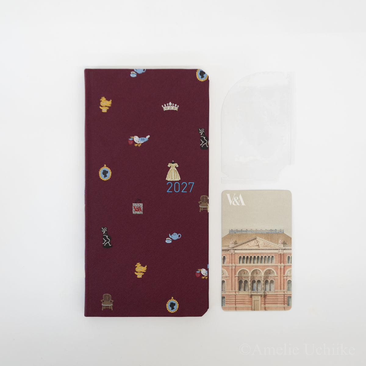 Hobonichi 2027 Planner : Weeks V&amp;A Series
