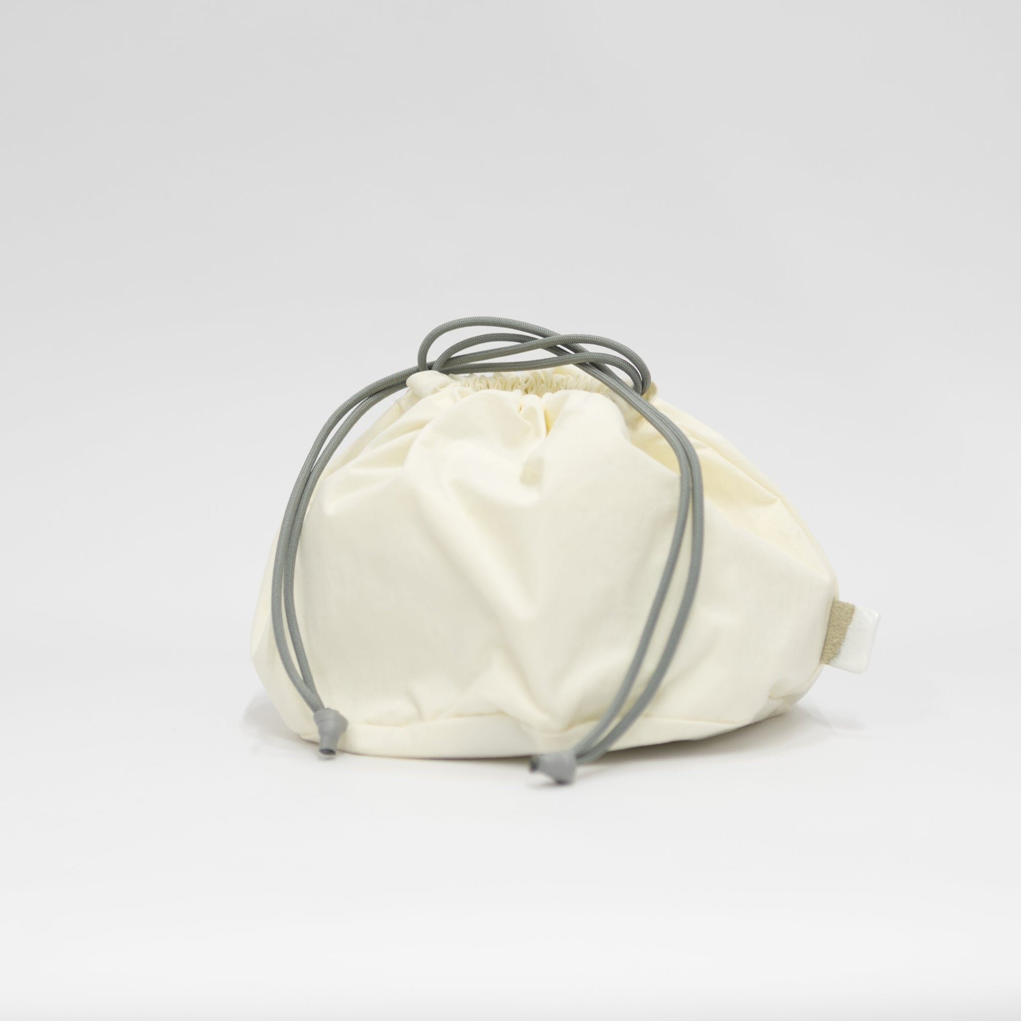 ANUNFOLD Dumpling Bag - White | Tortoise General Store