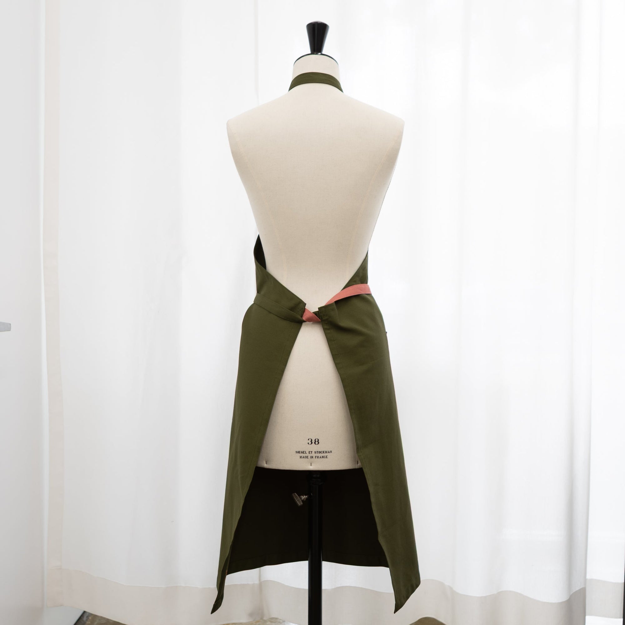 G.K.P. Front - tie Apron &amp; Slip - On Long Apron | Tortoise General Store