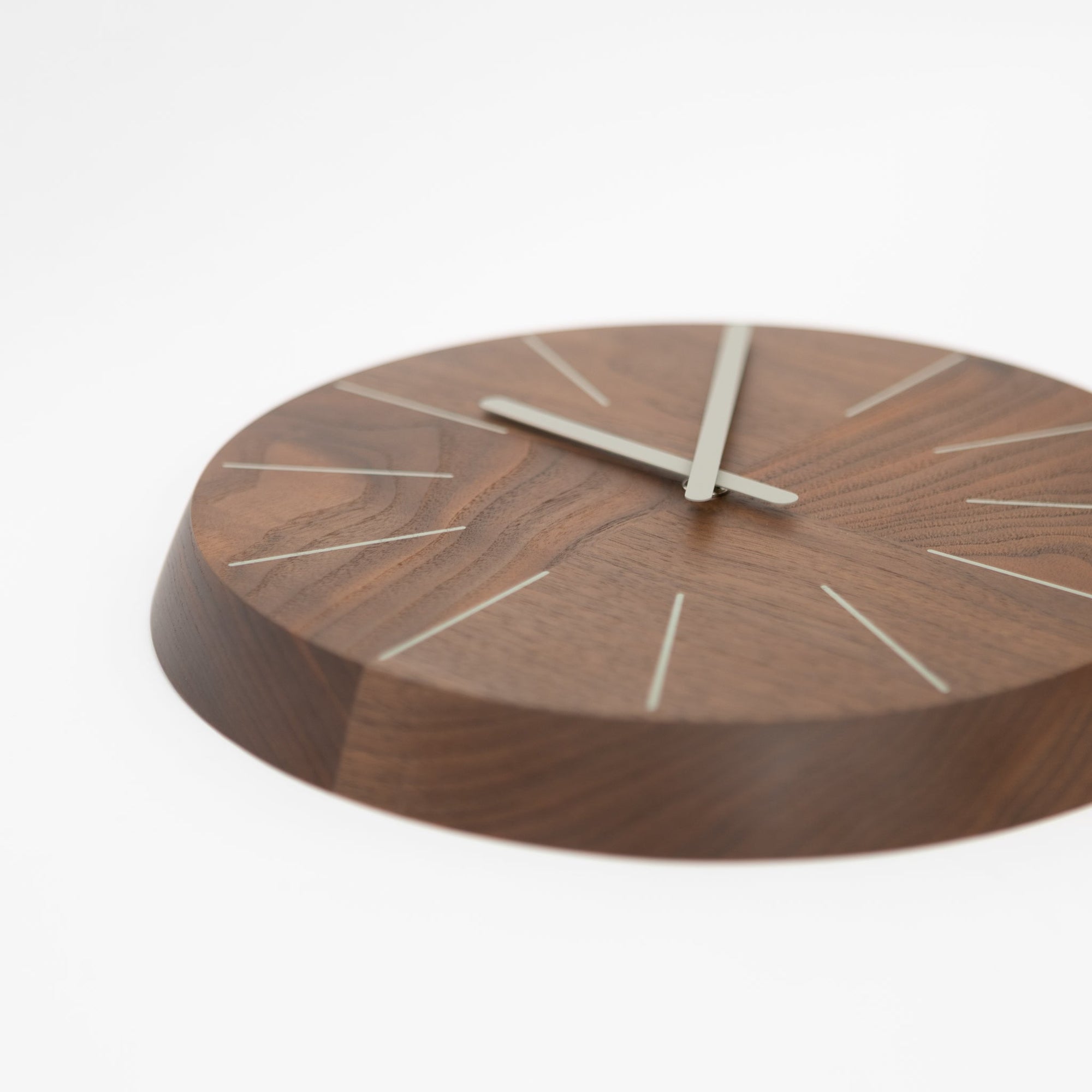 HAGI Clock Circle | Tortoise General Store