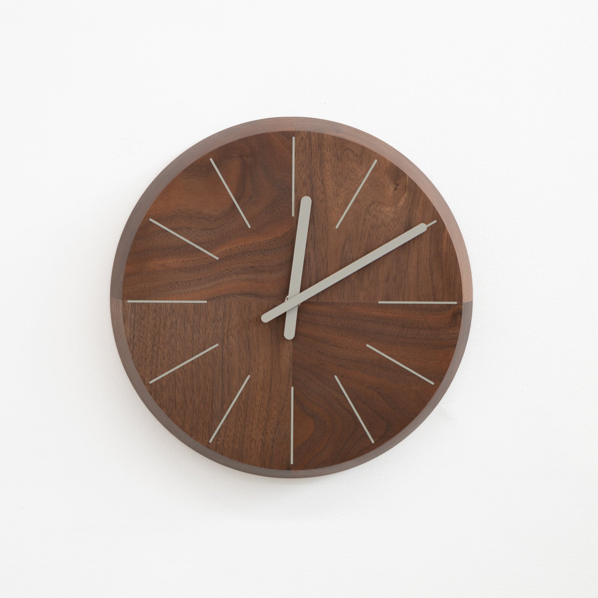HAGI Clock Circle | Tortoise General Store