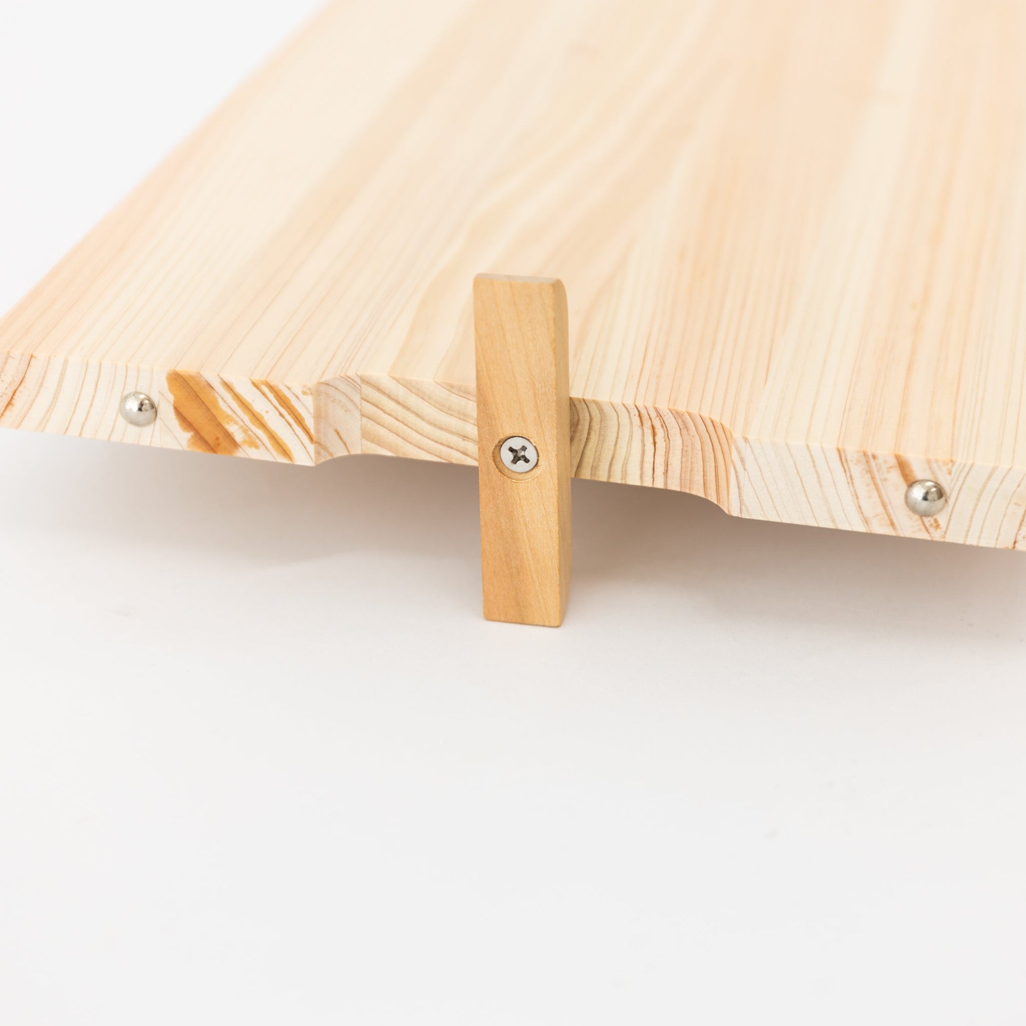 Hinoki Cutting Board with Stand | Tortoise General Store