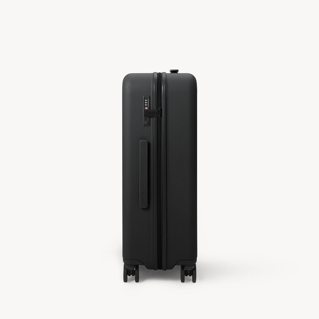 Moln Suitcase - Medium - Obsidian | Tortoise General Store