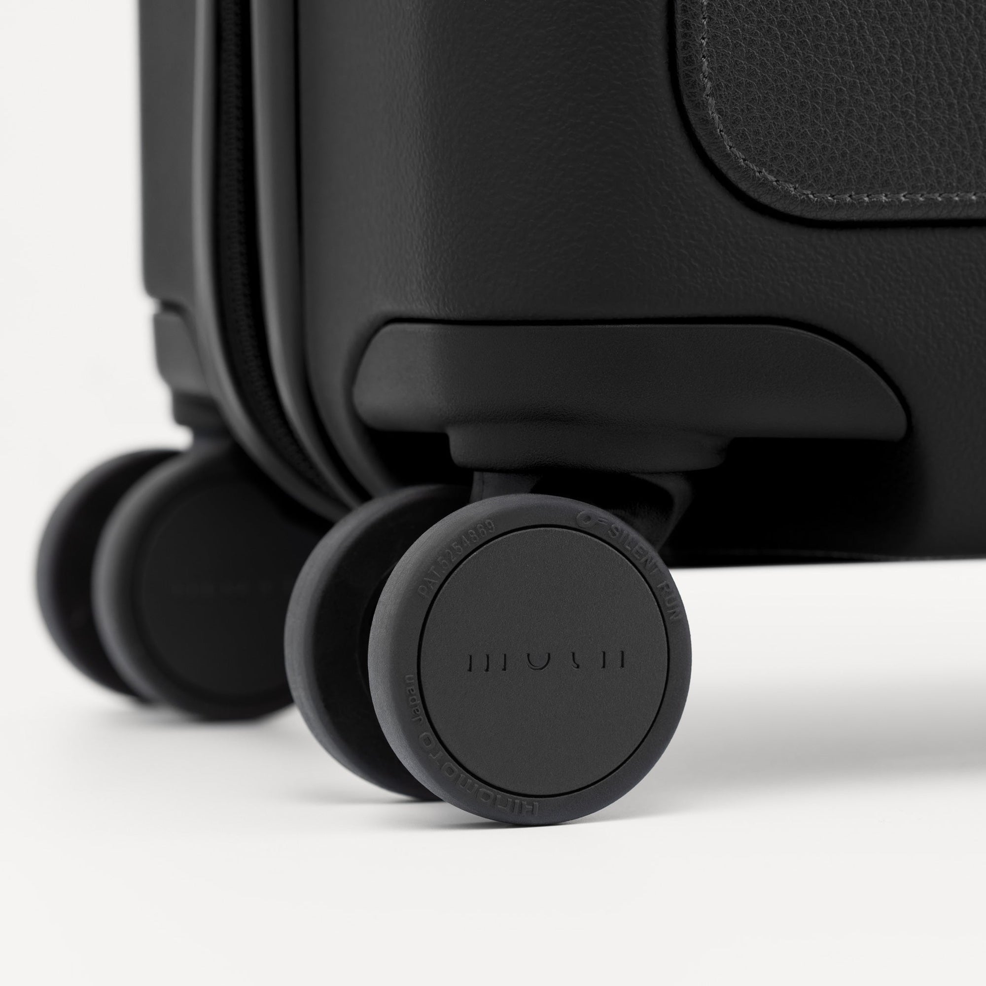 Moln Suitcase - Small Plus - Obsidian | Tortoise General Store