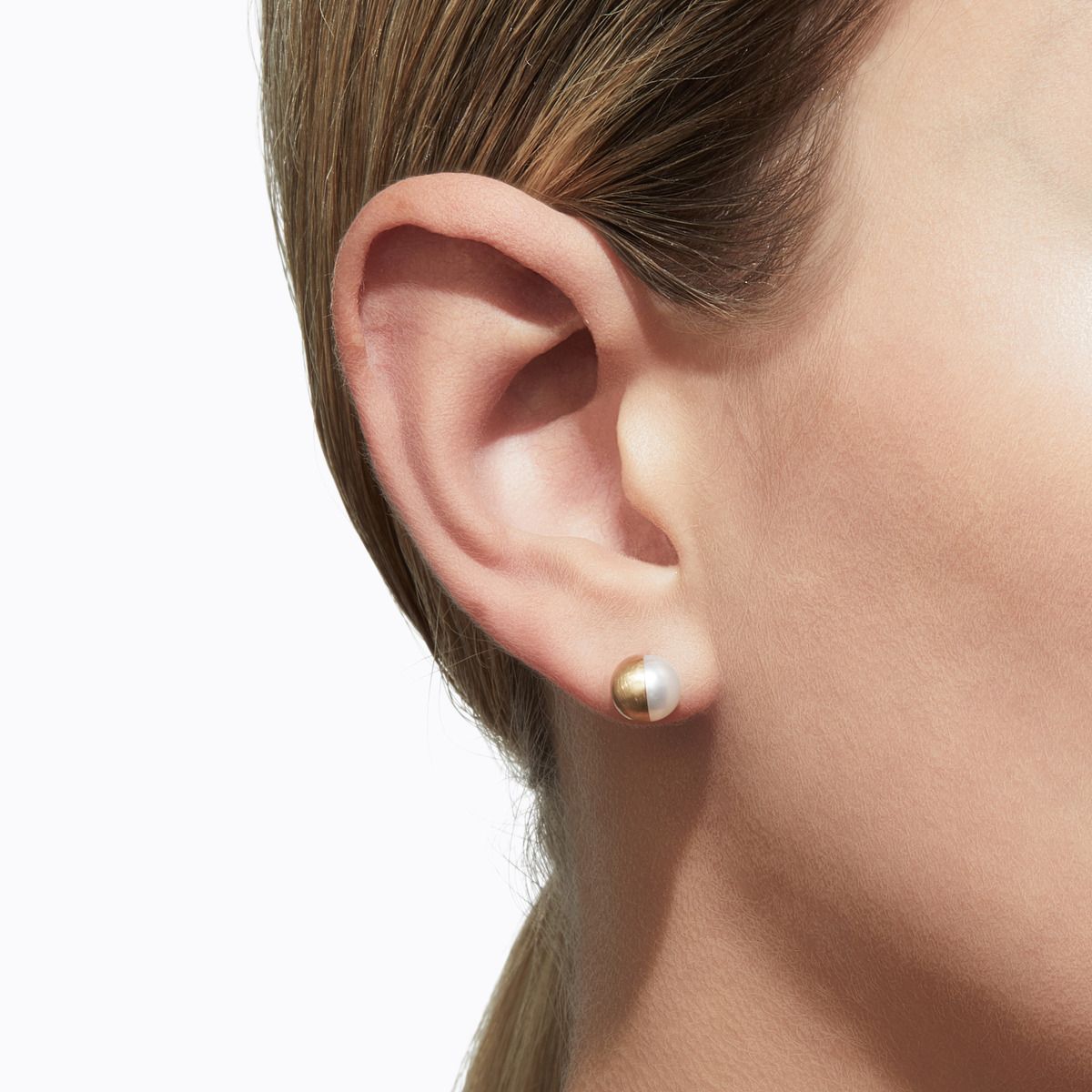 Shihara Half Pearl Earring 90° | Tortoise General Store