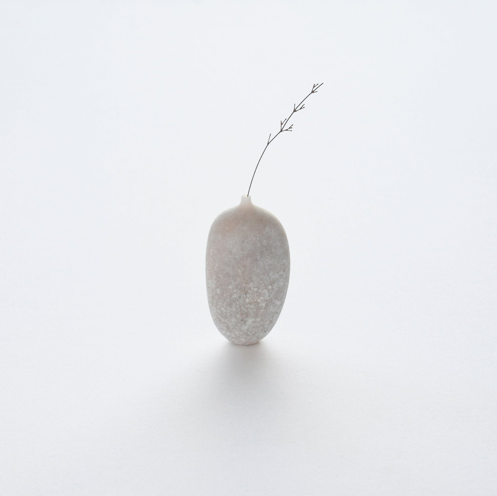 White Marble Sea Stone Vase by Mitsuru Koga | Tortoise General Store