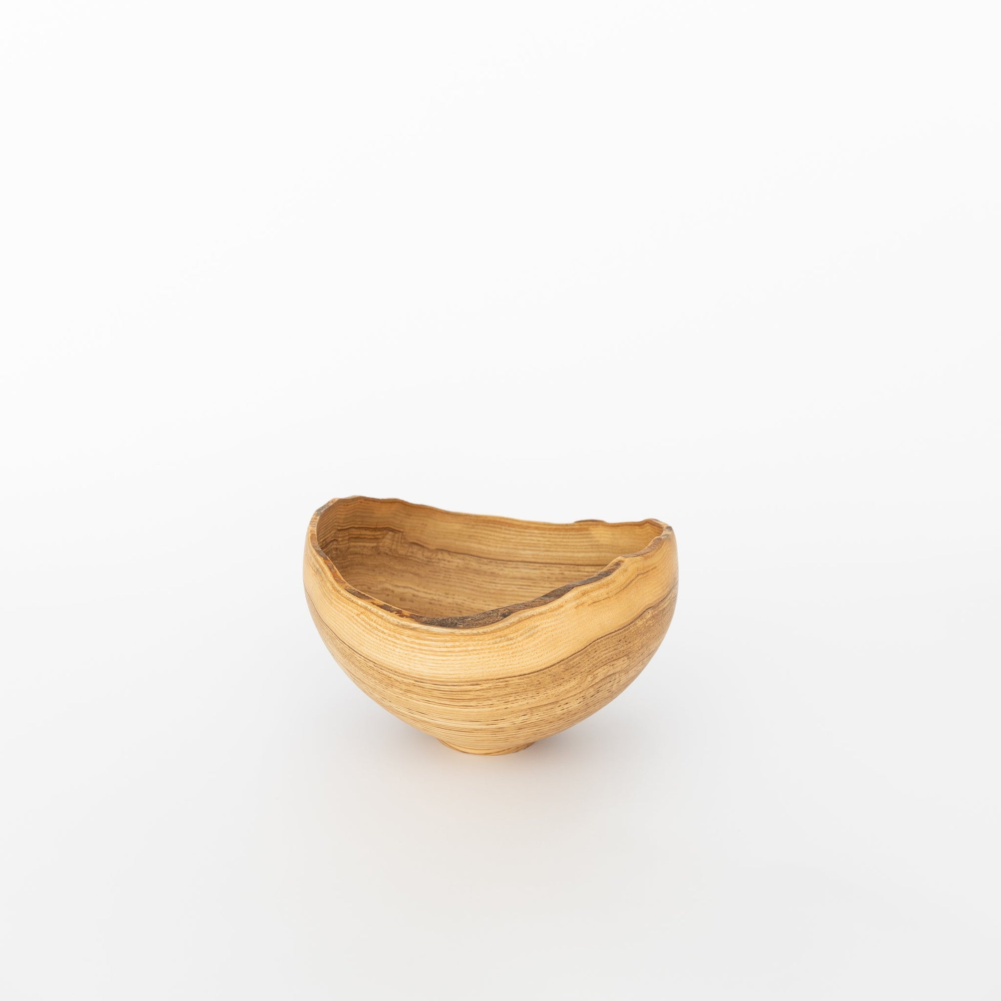 Wooden Bowl Sculpture by Kenji Usuda (2024) | Tortoise General Store