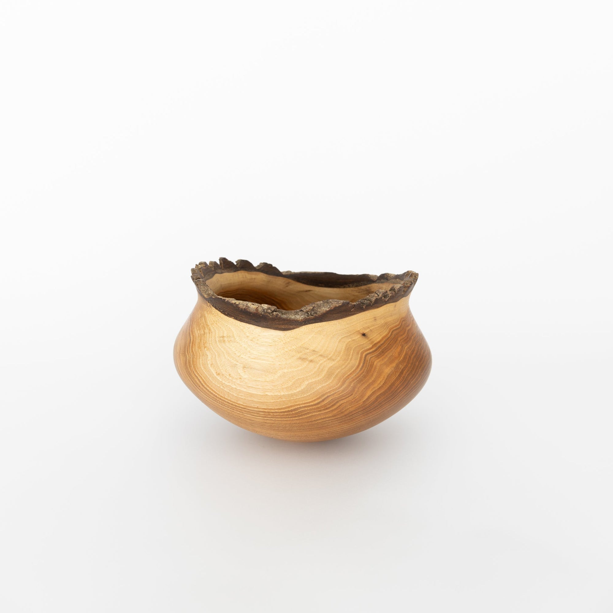 Wooden Bowl Sculpture by Kenji Usuda (2024) | Tortoise General Store