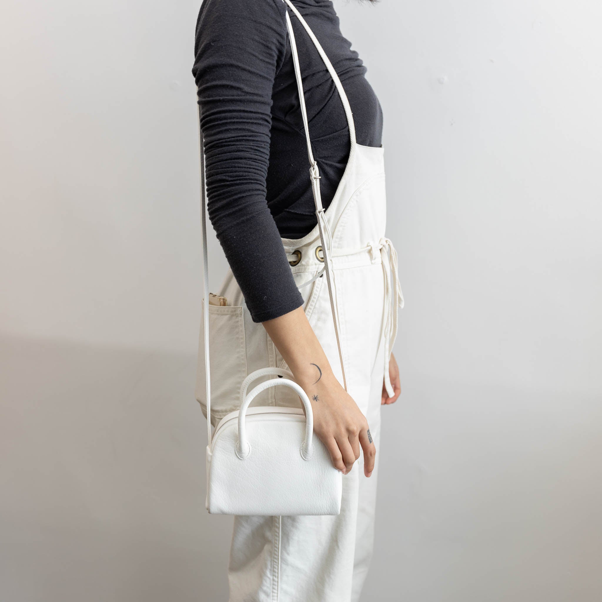 Aeta Deer Leather Boston Mini Shoulder Bag DA39 | Tortoise General Store