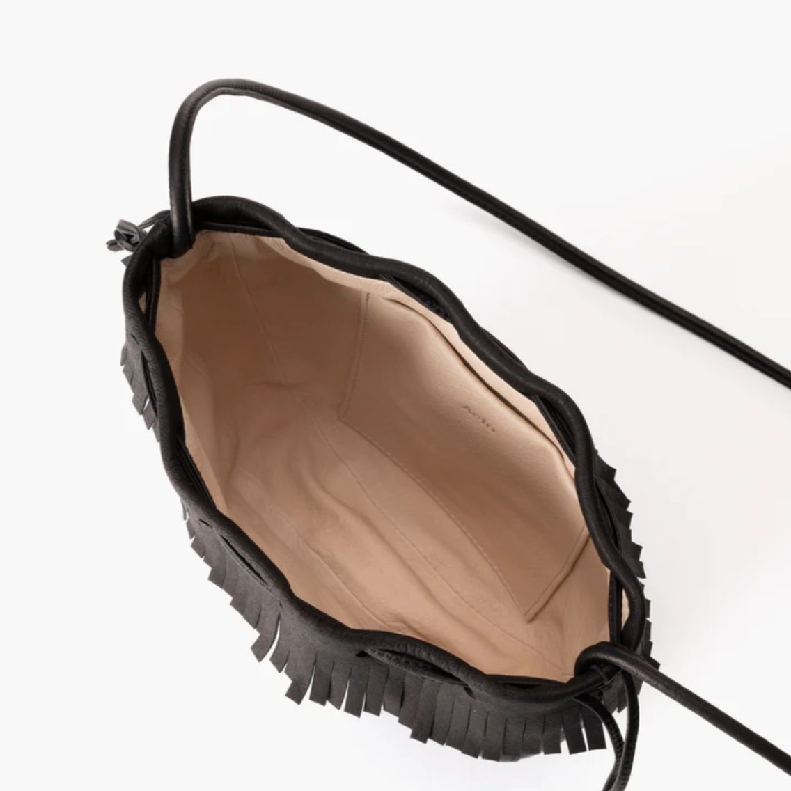 Aeta Fringed Shoulder Bag (DA 67) in White &amp; Black | Tortoise General Store