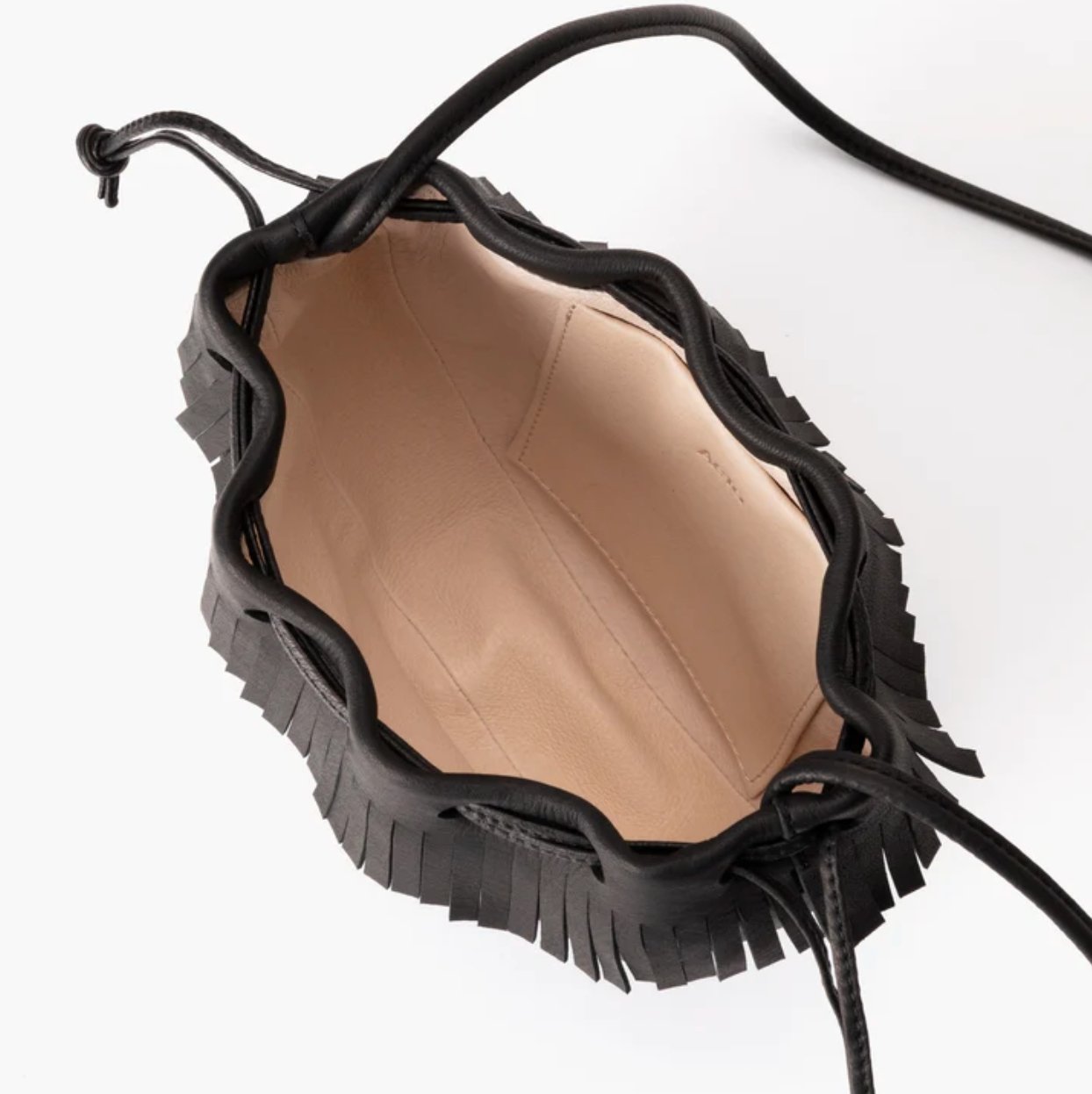 Aeta Fringed Shoulder Bag (DA66) in Black &amp; White | Tortoise General Store