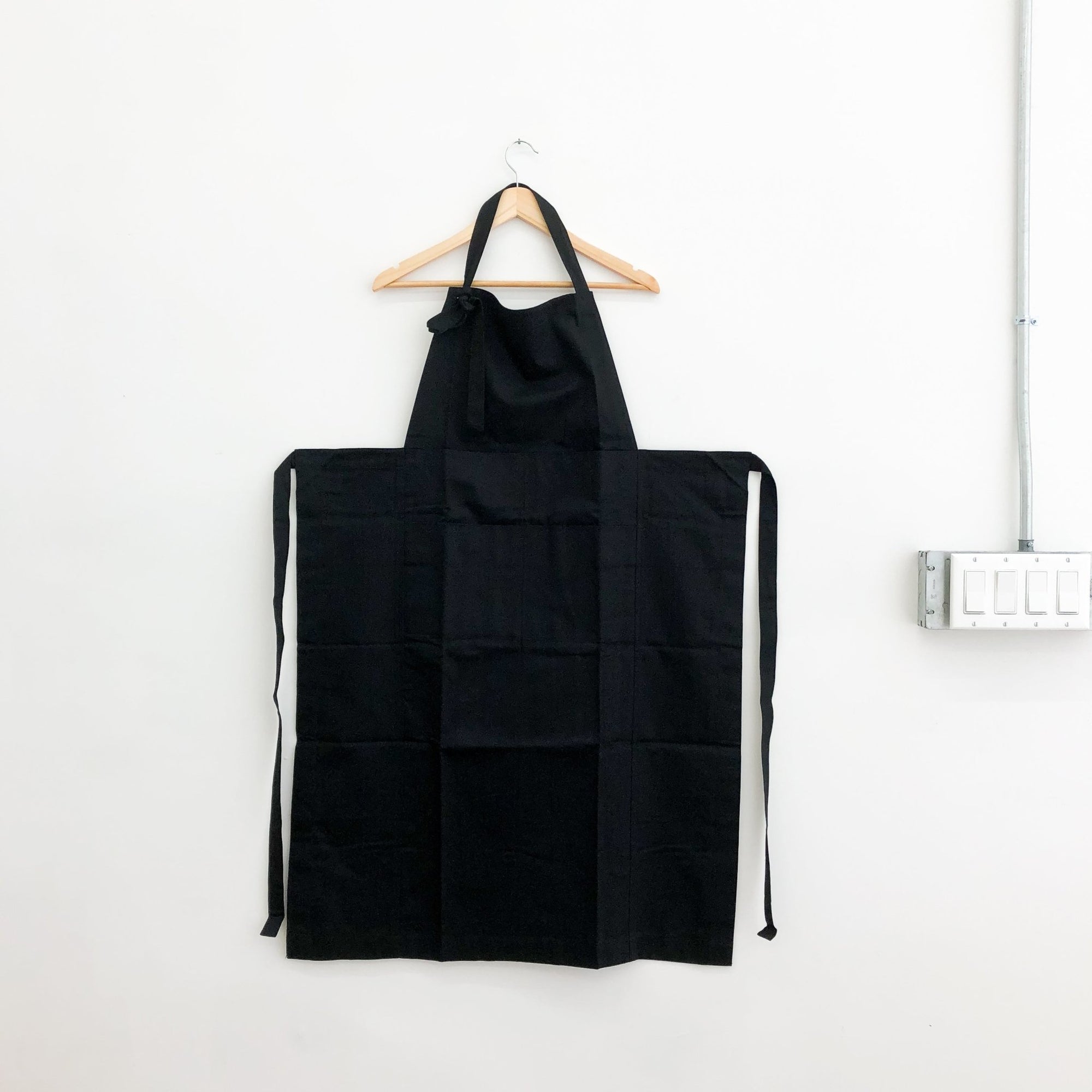 Black Bibbed Apron by Hakui (Hakui 6803-9) - tortoise general store