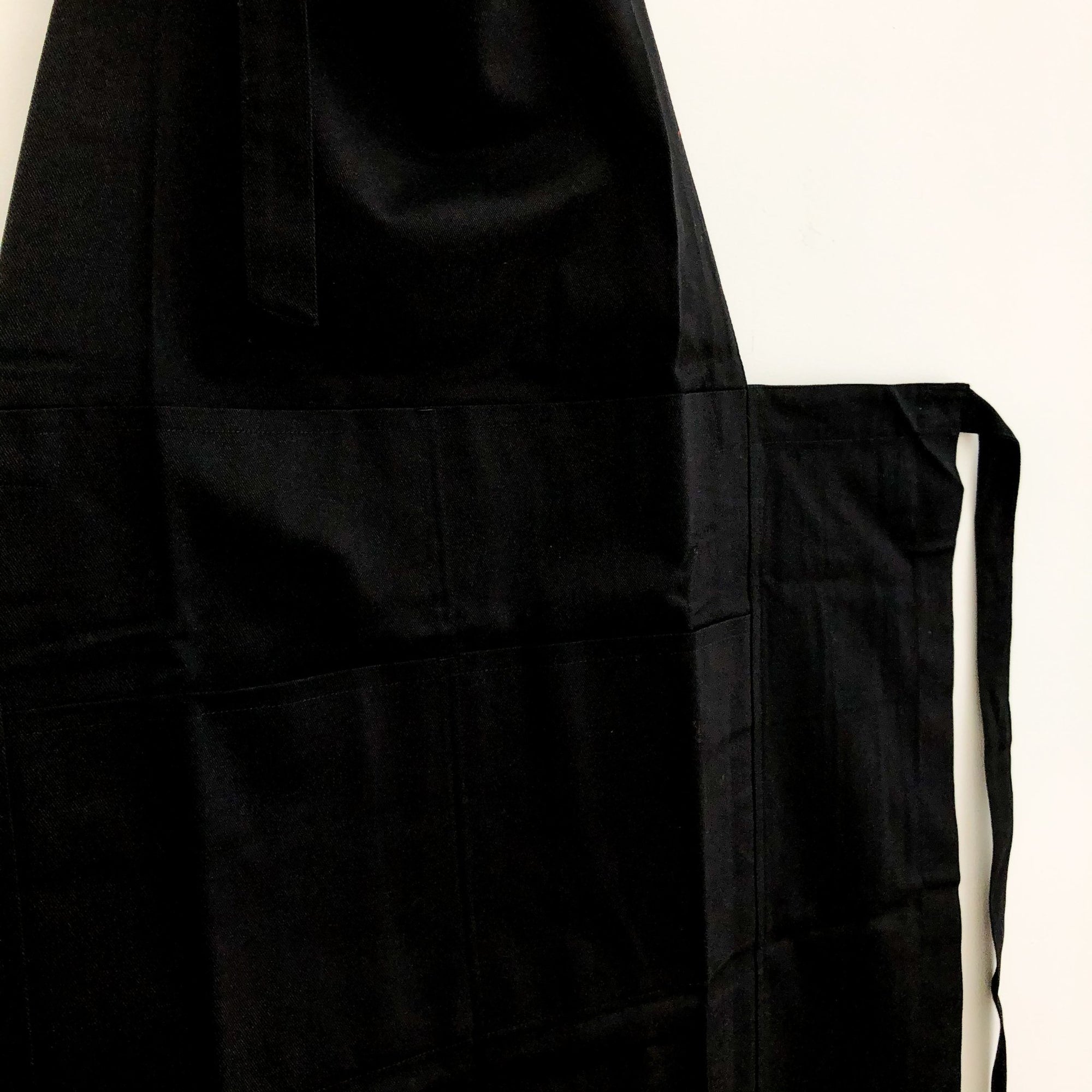 Black Bibbed Apron by Hakui (Hakui 6803-9) - tortoise general store