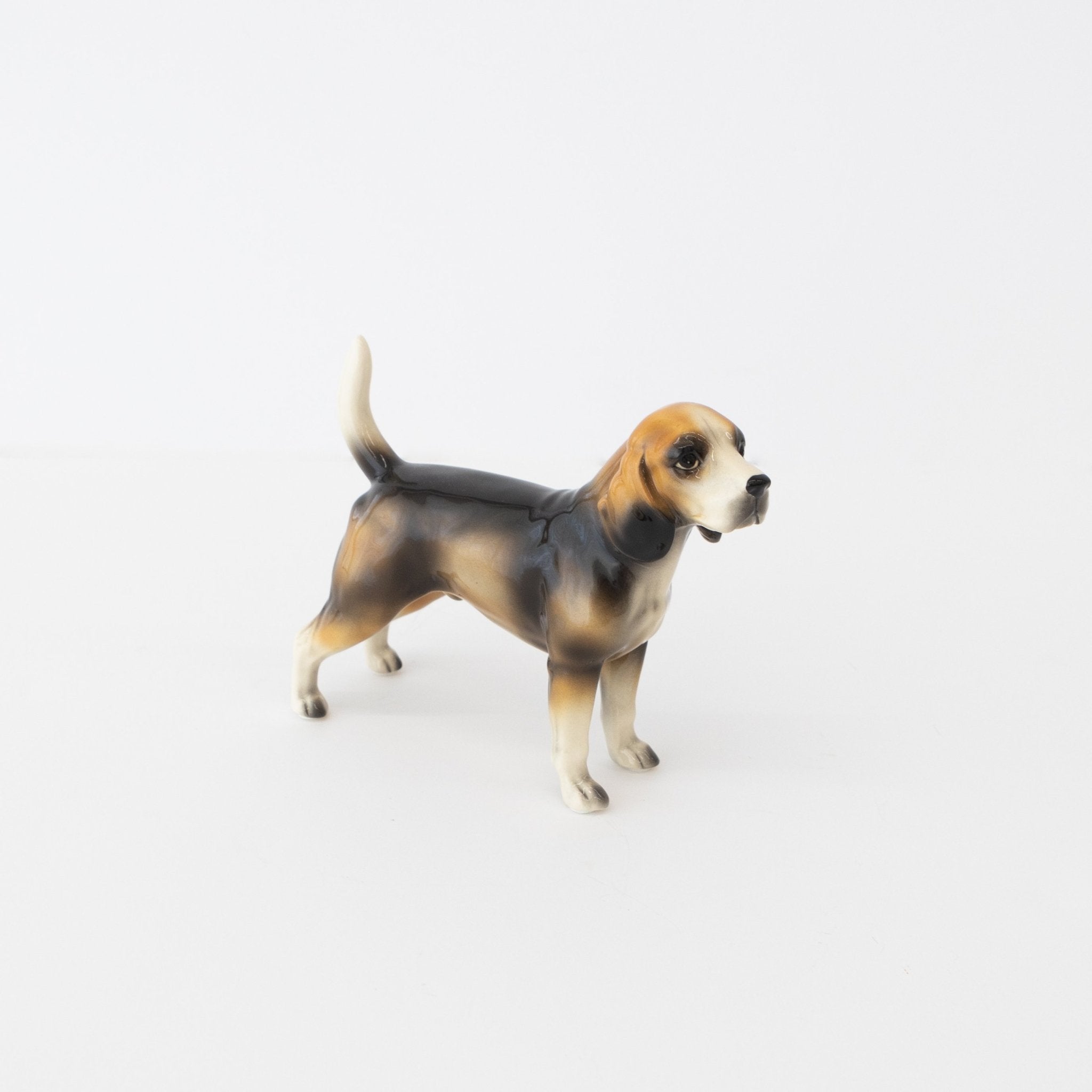 Ceramic Dog Figurine - Beagle - tortoise general store