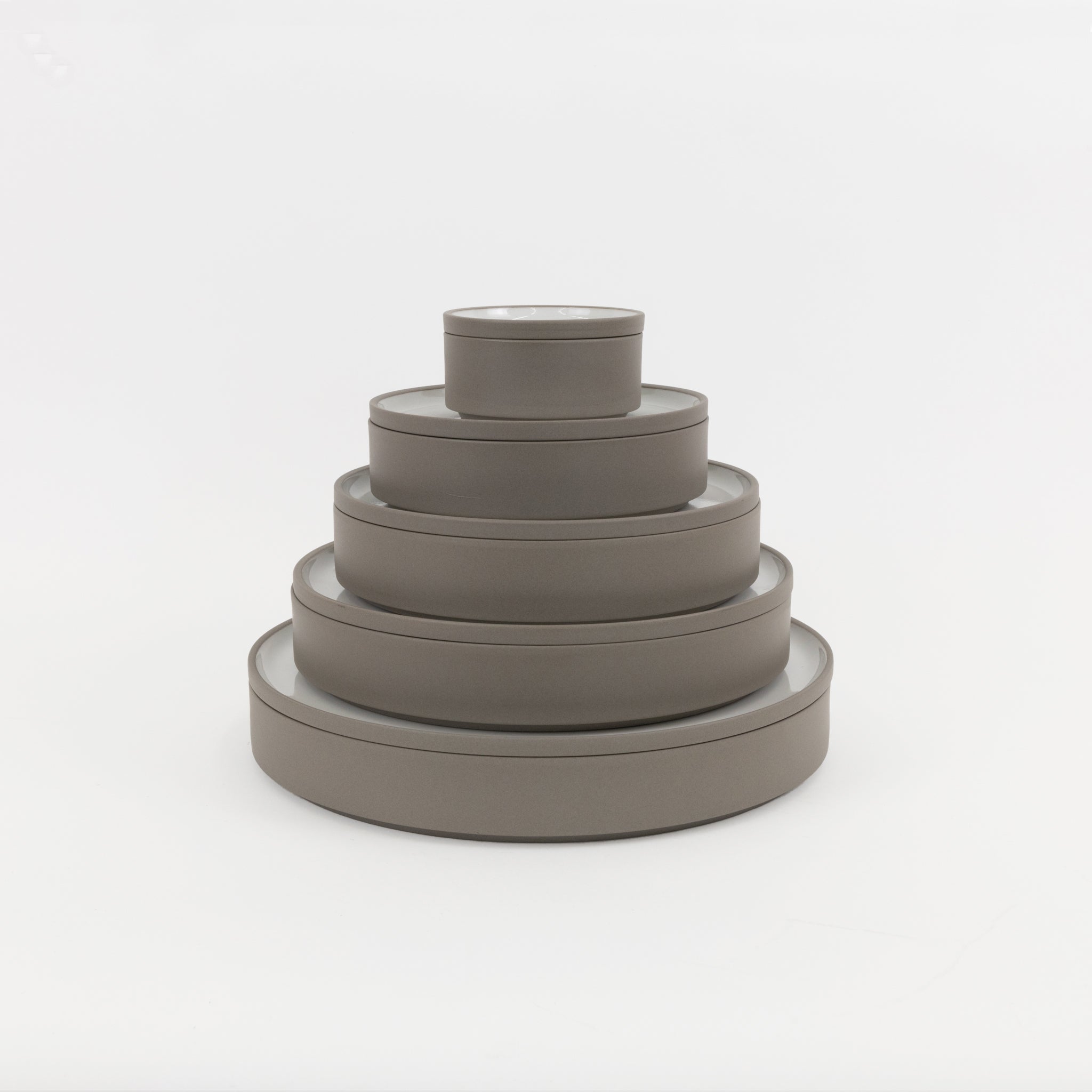 HAW103 - Plate / Lid Ash White ø 7.3/8&quot; | Tortoise General Store