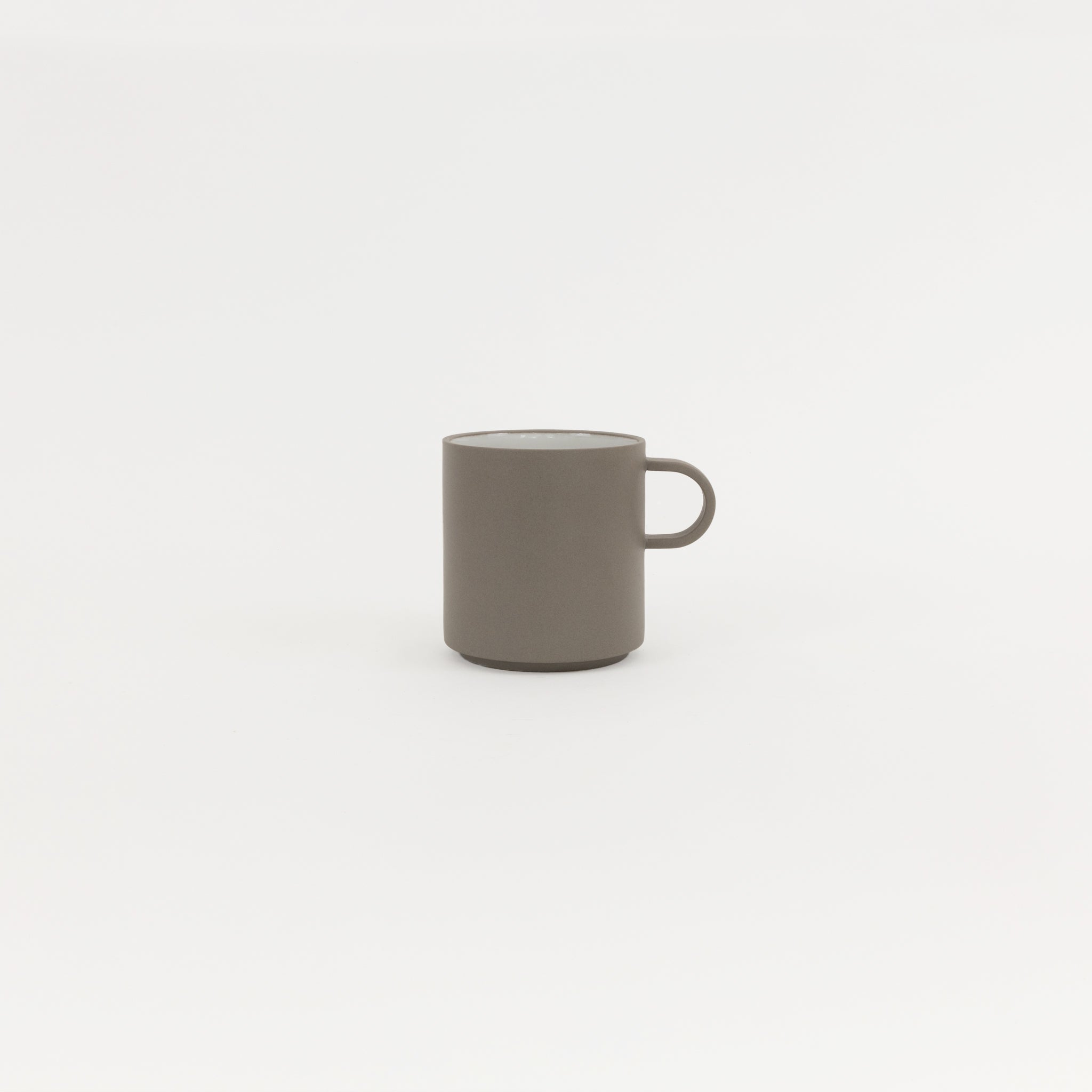 HAW120 - Mug Ash White Medium ø 3.3/8&quot; | Tortoise General Store