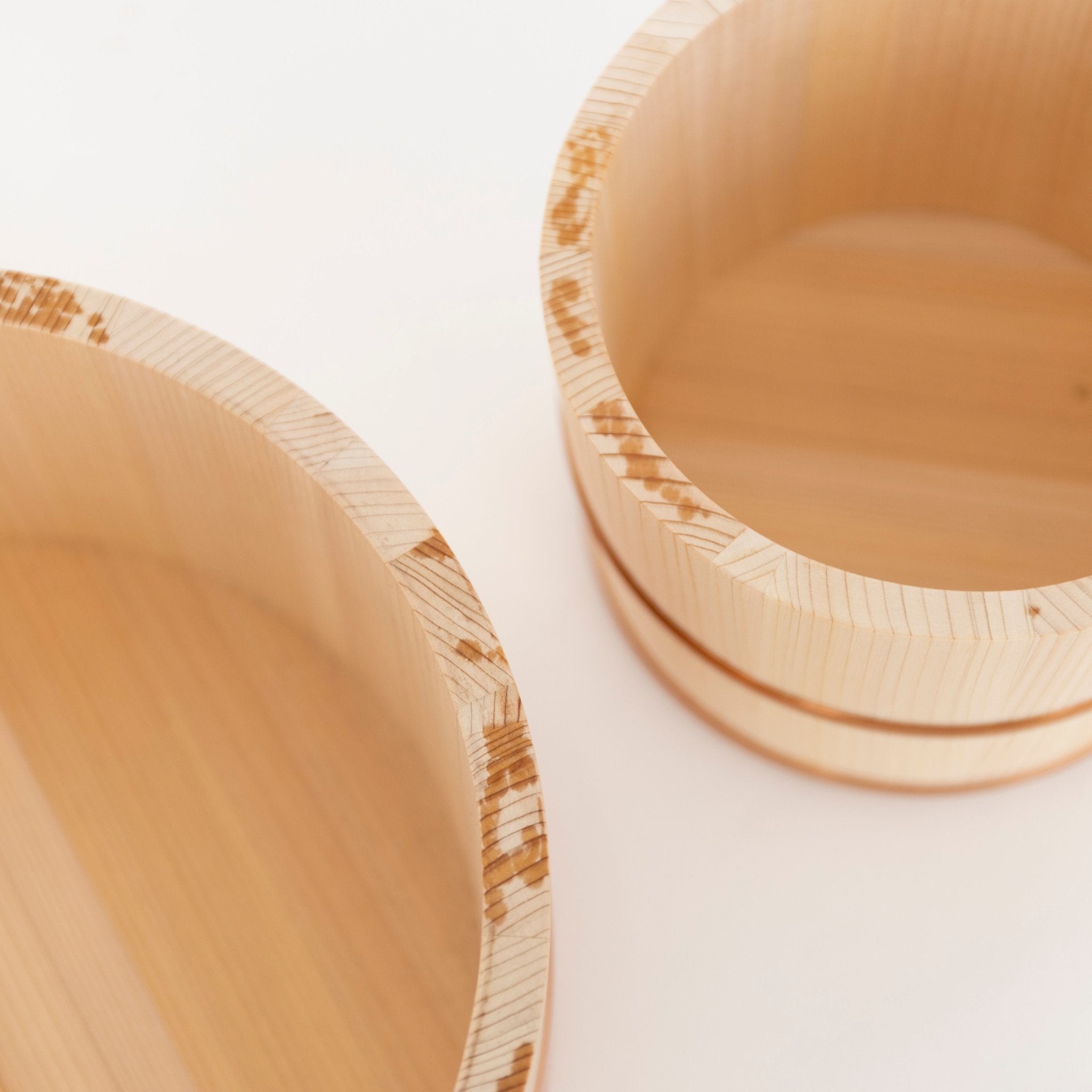 Kiso Lifestyle Labo Hinoki Bath Bucket - Thumbnail 3