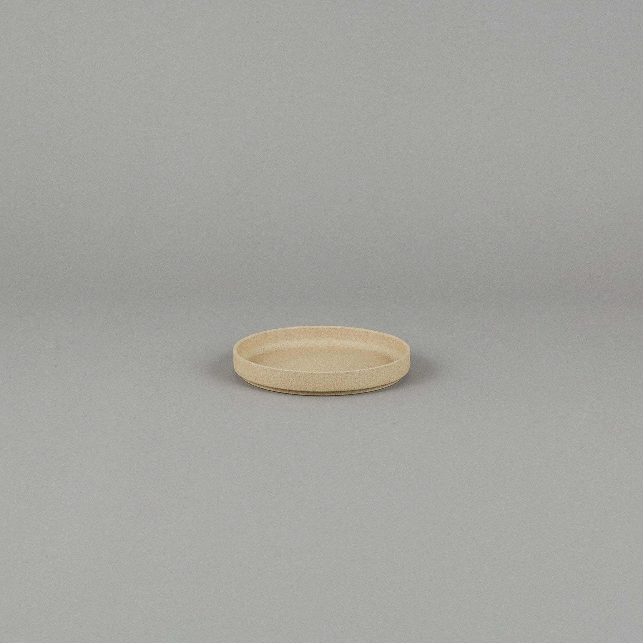 Hasami Porcelain - Plate / Lid Natural ø 5.5/8&quot; | Tortoise General Store