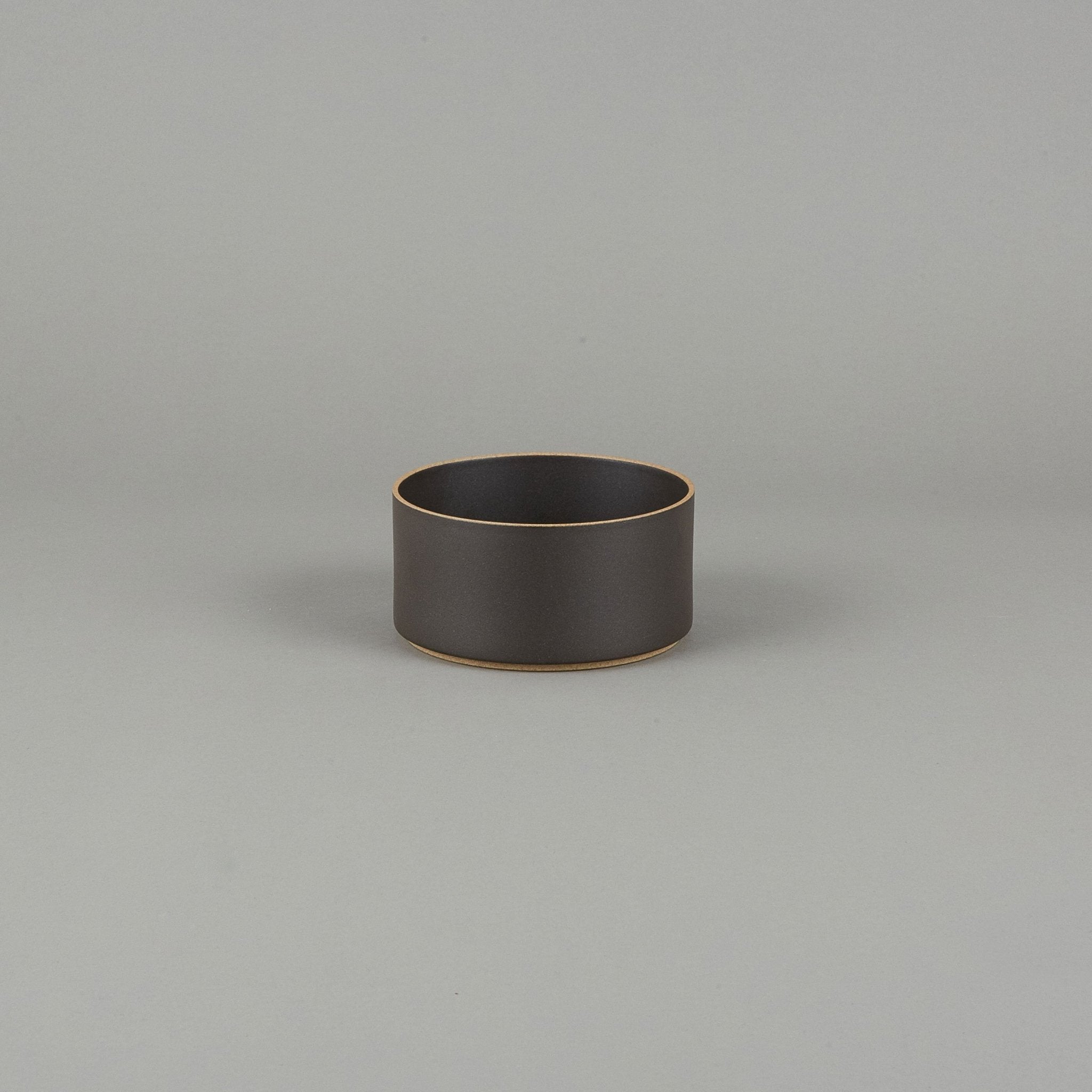 Hasami Porcelain - Bowl Tall Black ø 5.5/8&quot; | Tortoise General Store