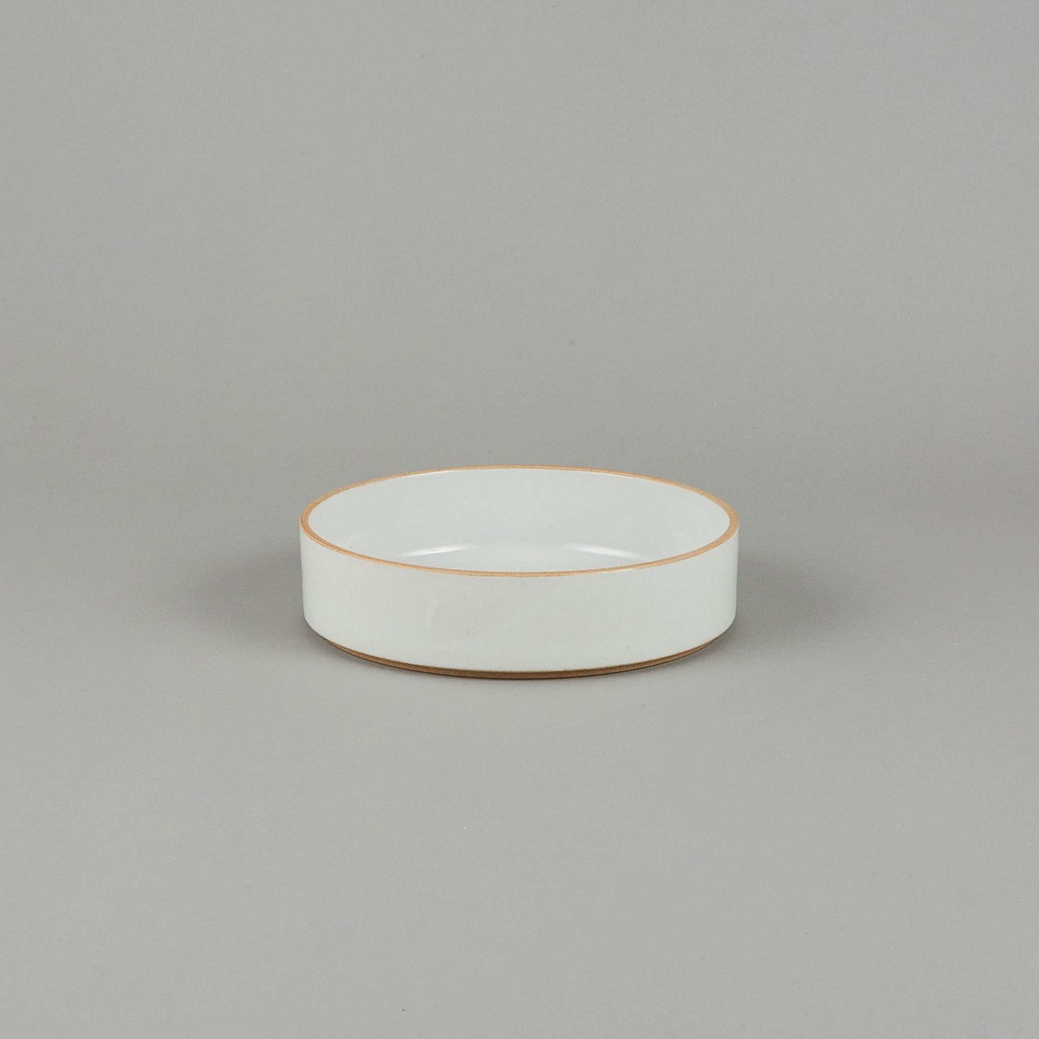 Hasami Porcelain - Bowl Gloss Gray ø 8.5/8&quot; | Tortoise General Store