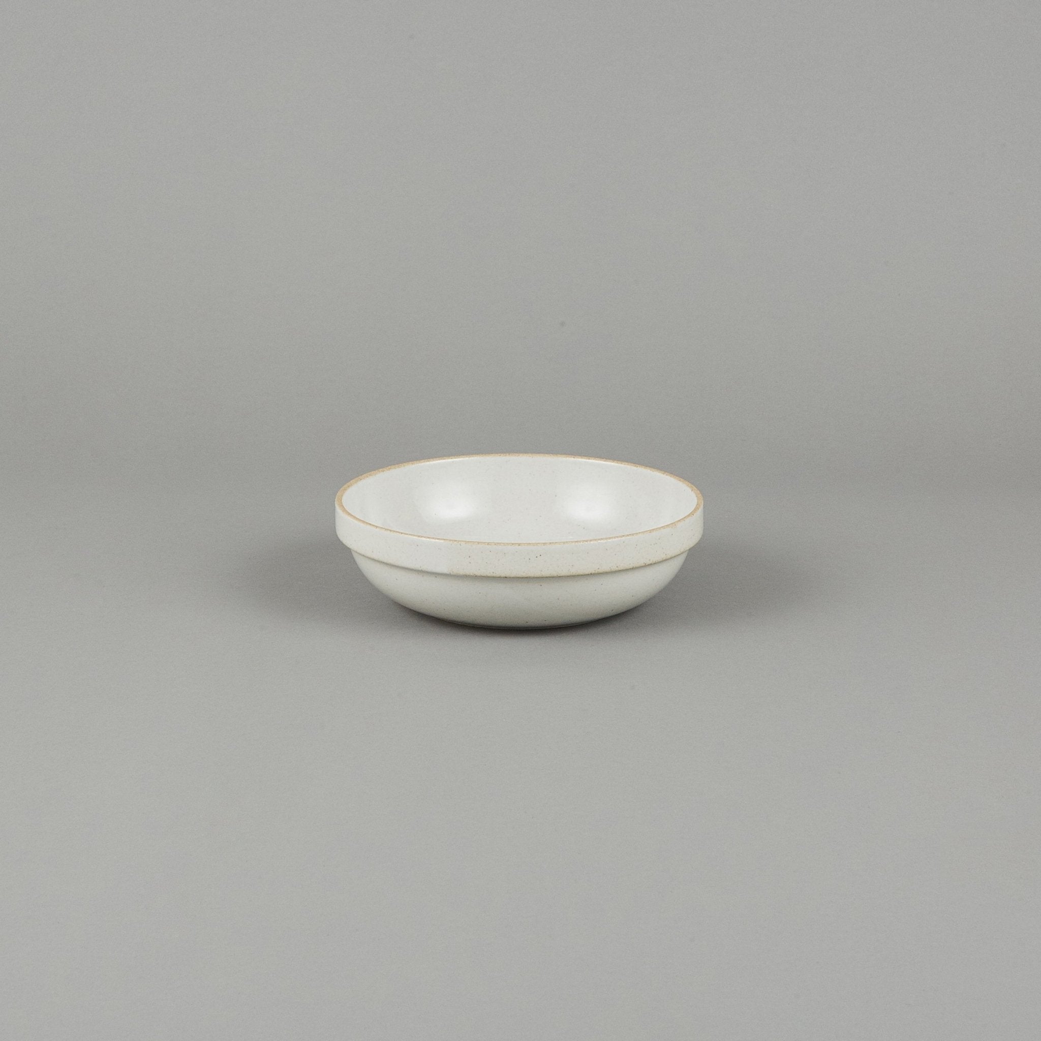 Hasami Porcelain - Round Bowl Gloss Gray ø 7.3/8&quot; | Tortoise General Store