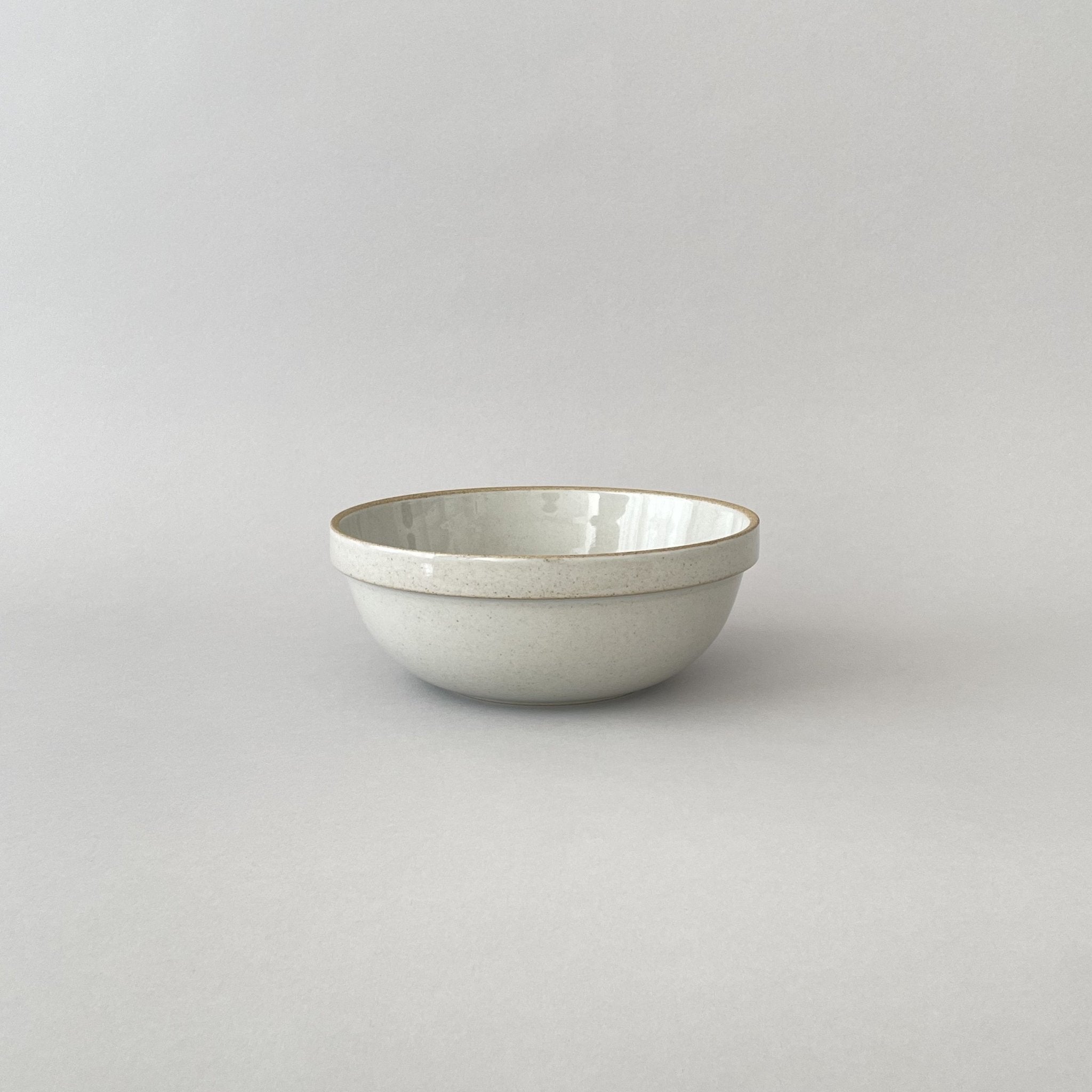 Hasami Porcelain - Mid-Deep Round Bowl Gloss Gray ø 7.3/8&quot; | Tortoise General Store