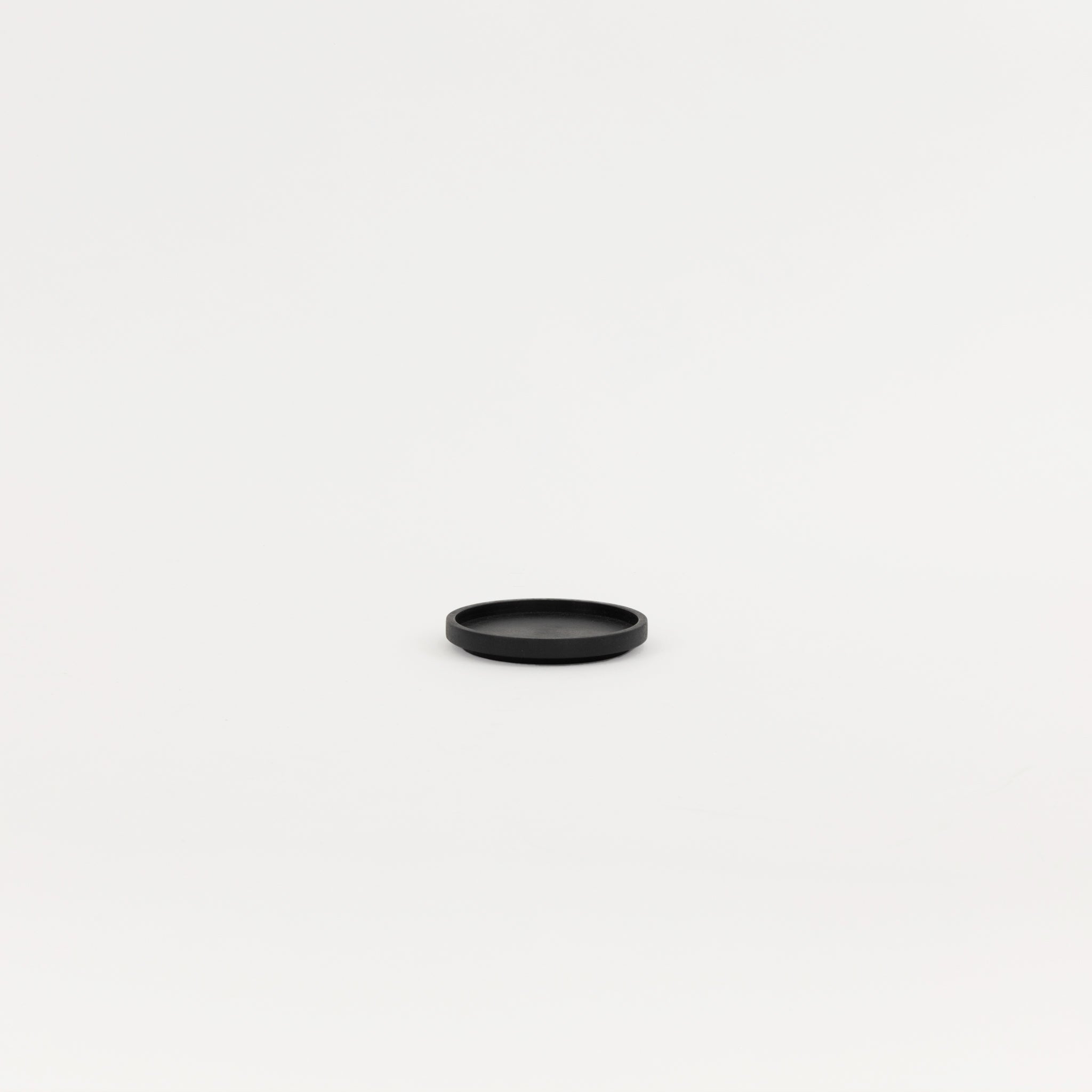 HRS123 - Tray / Lid Black ø 5.5/8&quot; | Tortoise General Store