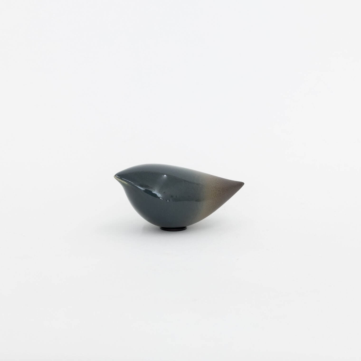 Rie Ito&#39;s Ceramic Oval Birds | Tortoise General Store