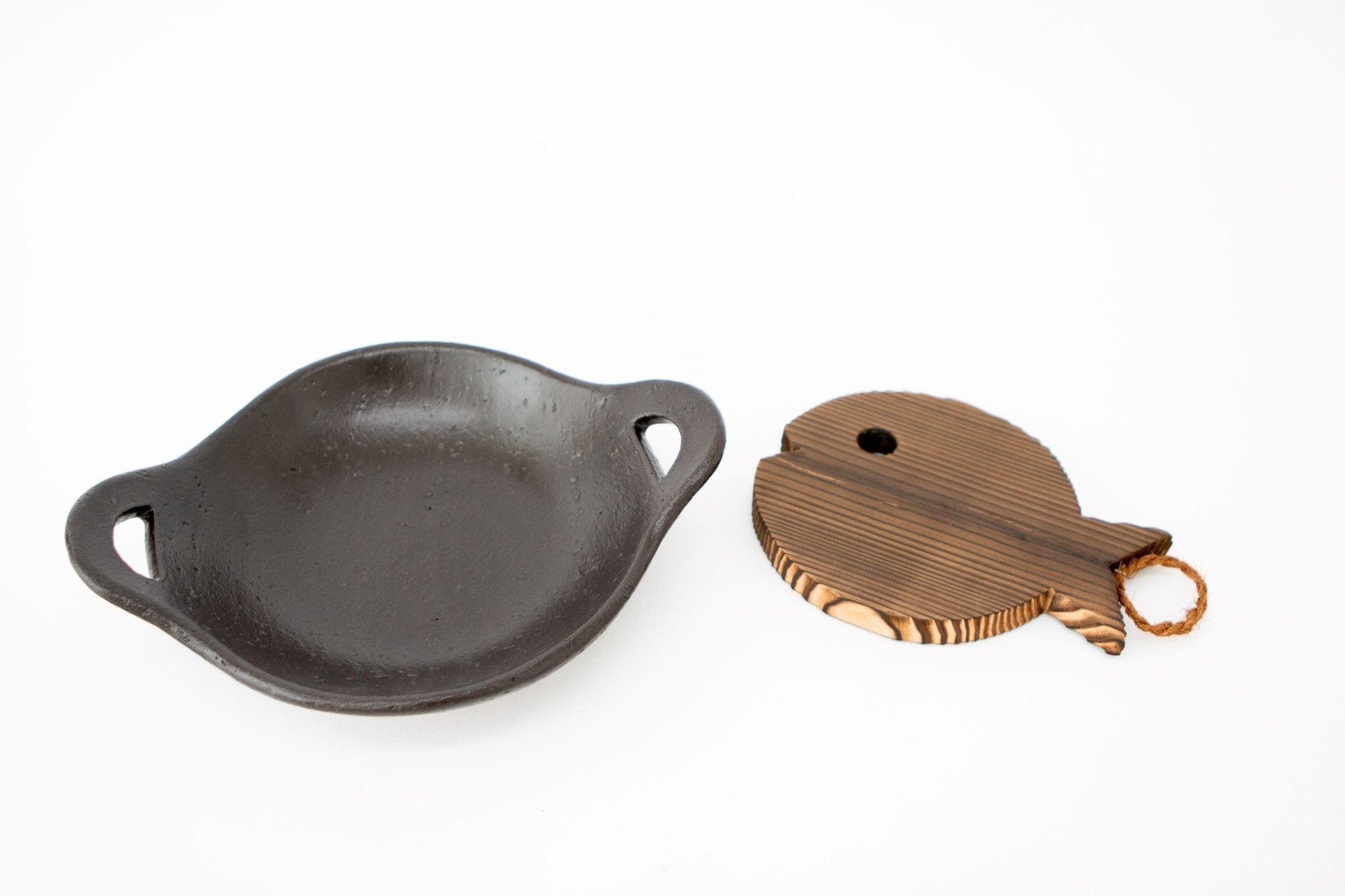 Wooden Fish Trivet | Tortoise General Store