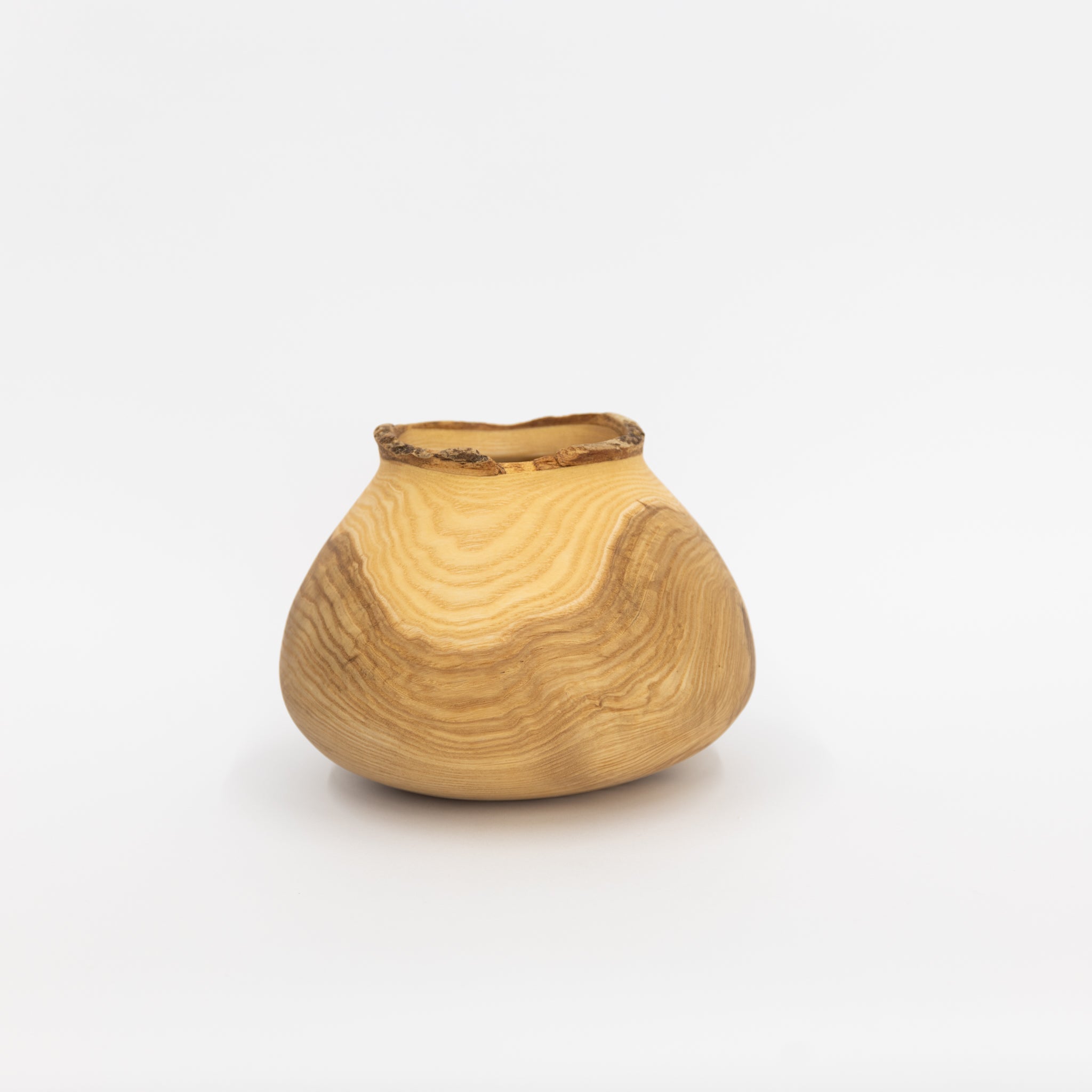 Wooden Bowl Sculpture by Kenji Usuda (2023) | Tortoise General Store